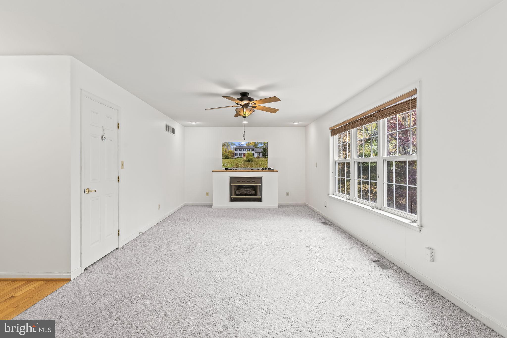 QUEENSBERRY - Residential