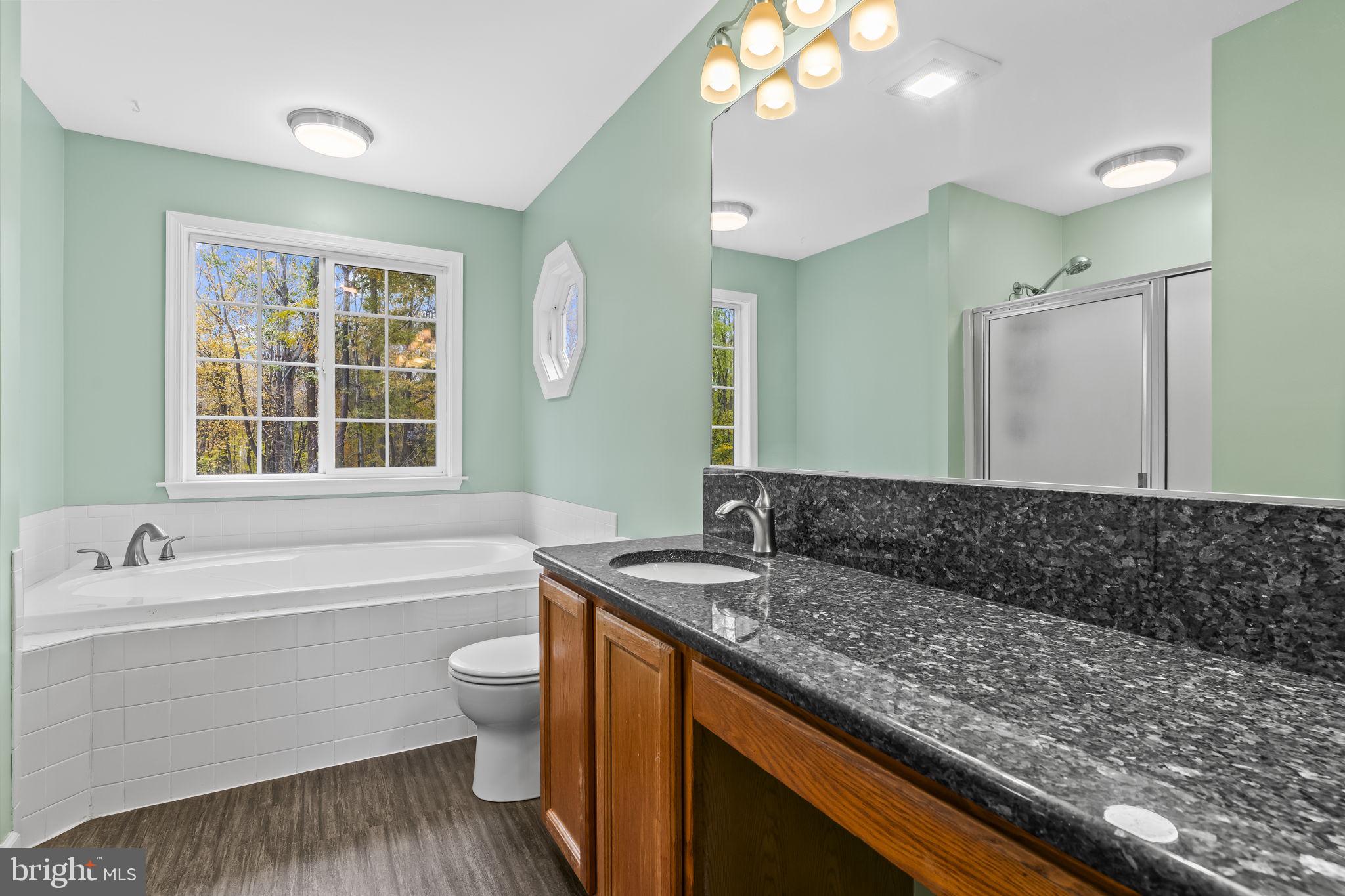 QUEENSBERRY - Residential