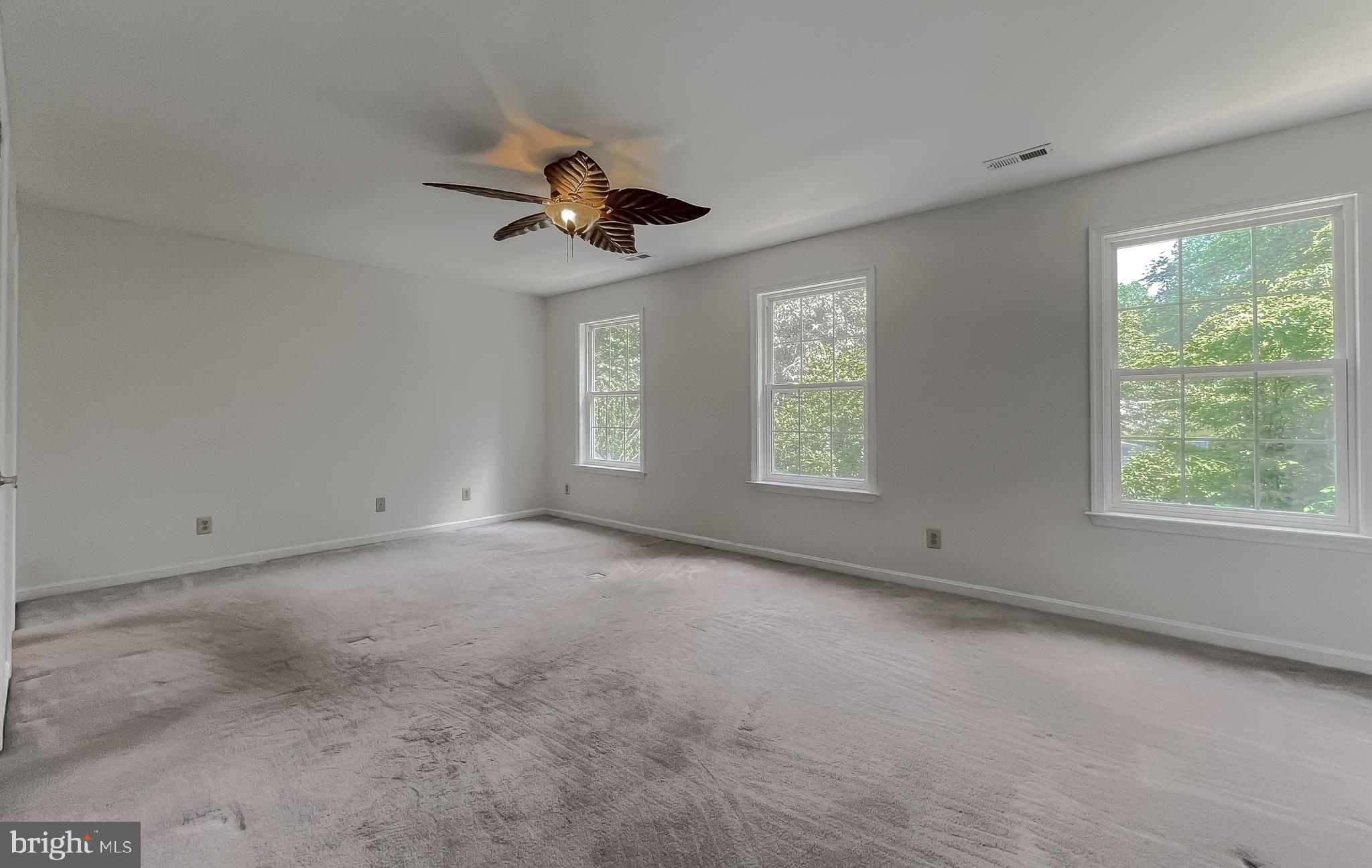 QUEENSBERRY - Residential