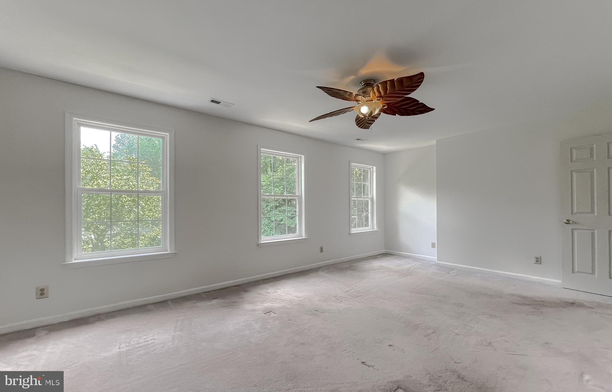 QUEENSBERRY - Residential