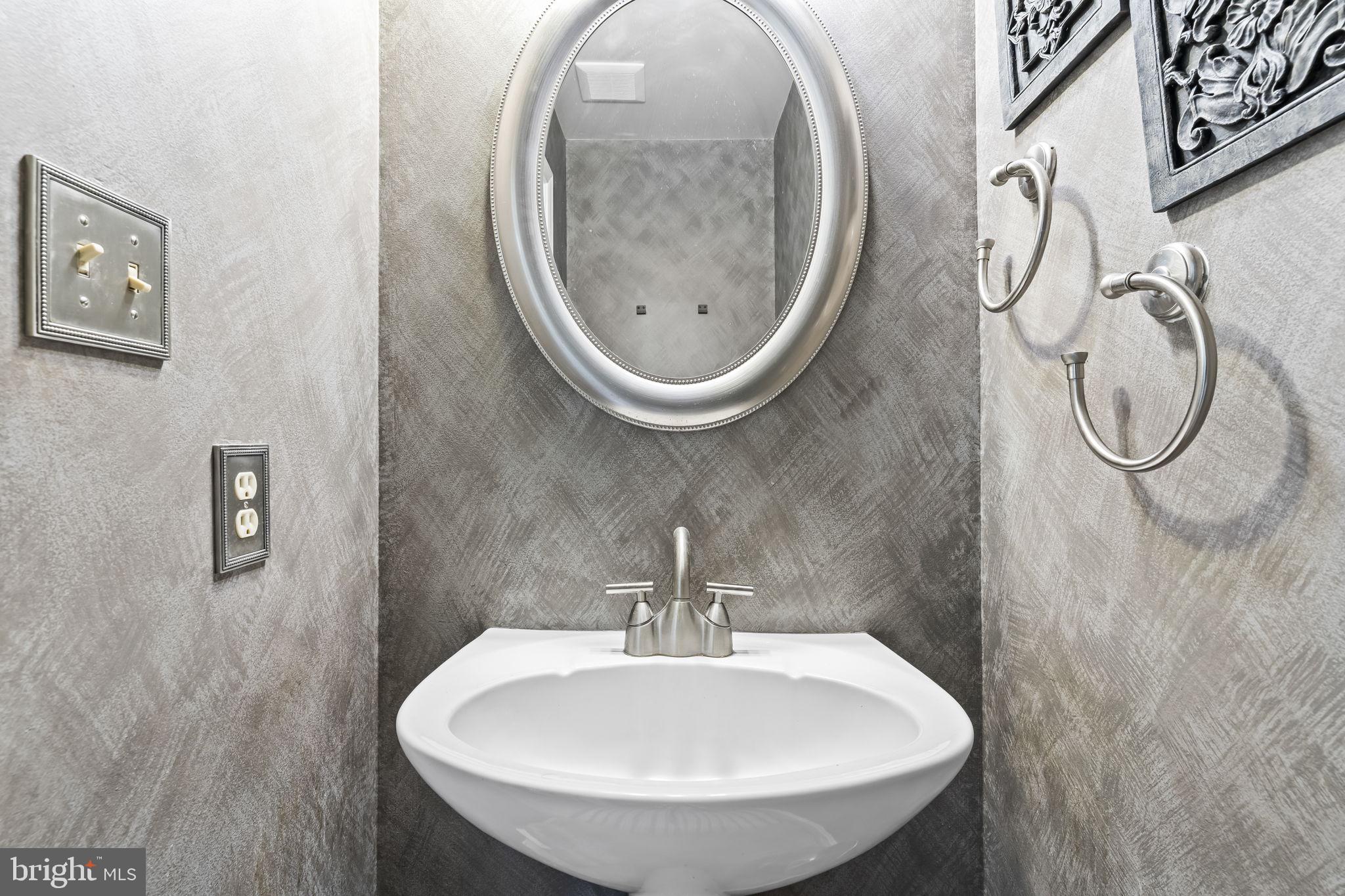 QUEENSBERRY - Residential