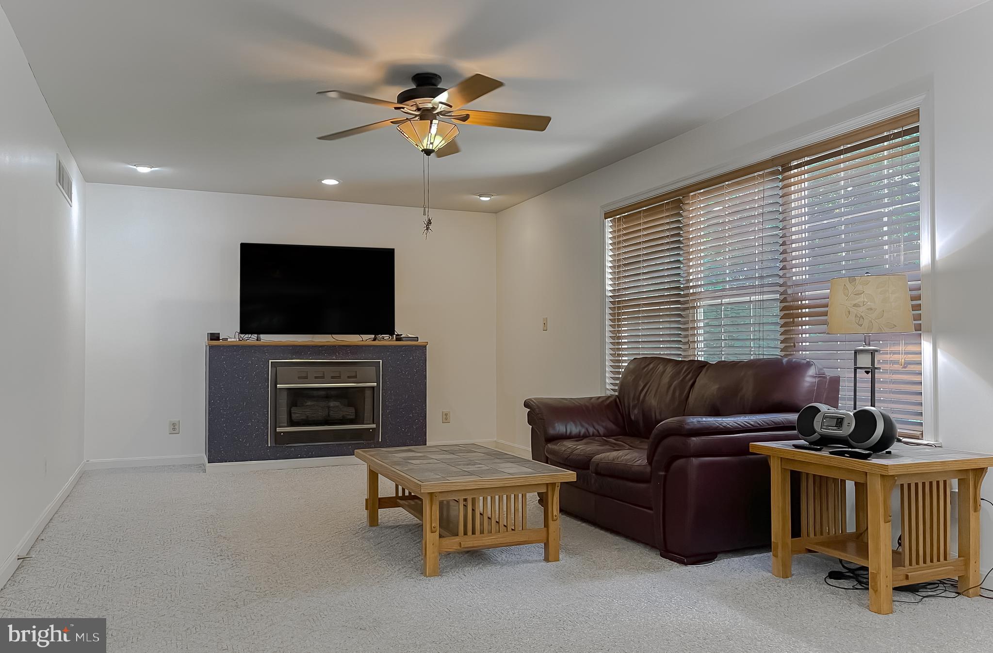 QUEENSBERRY - Residential