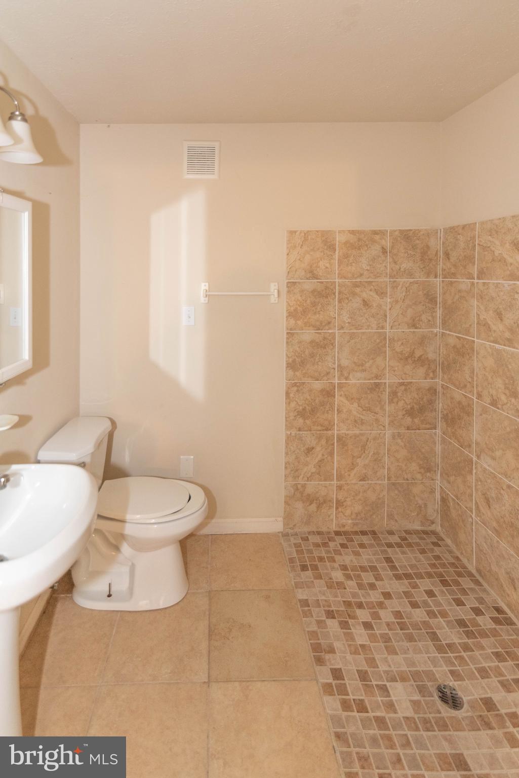 SUNSET RIDGE - Residential