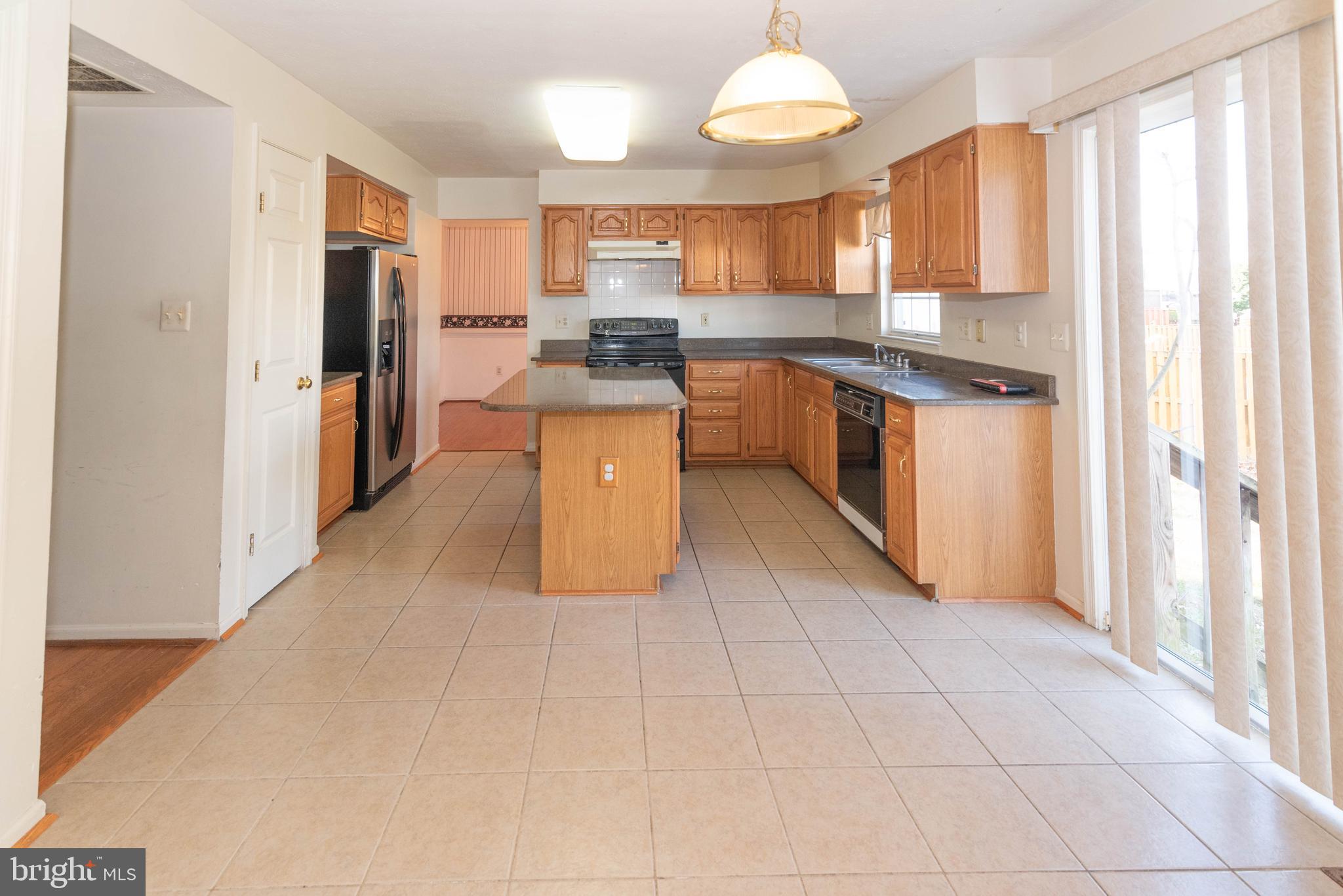 SUNSET RIDGE - Residential