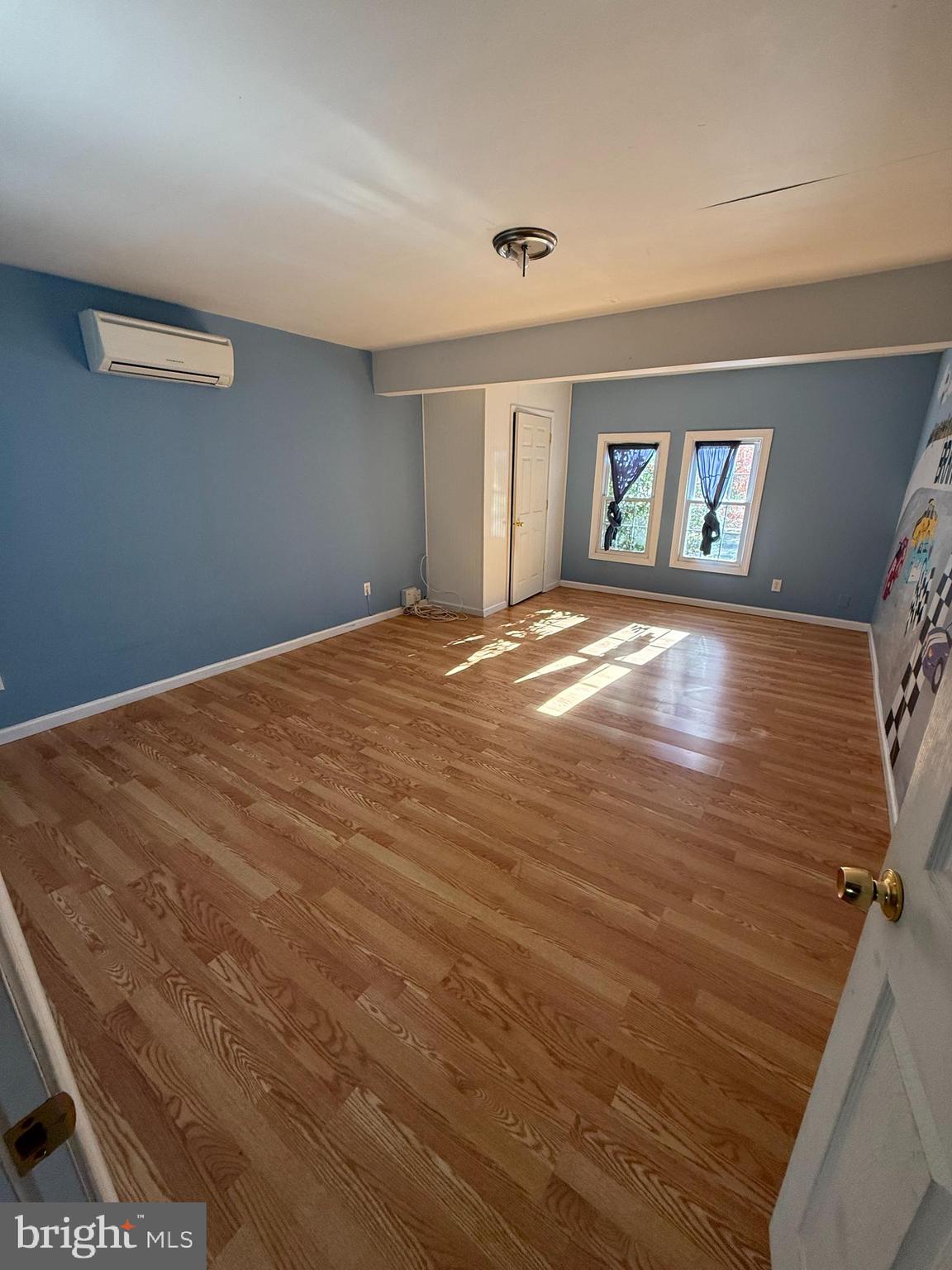 SUNSET RIDGE - Residential