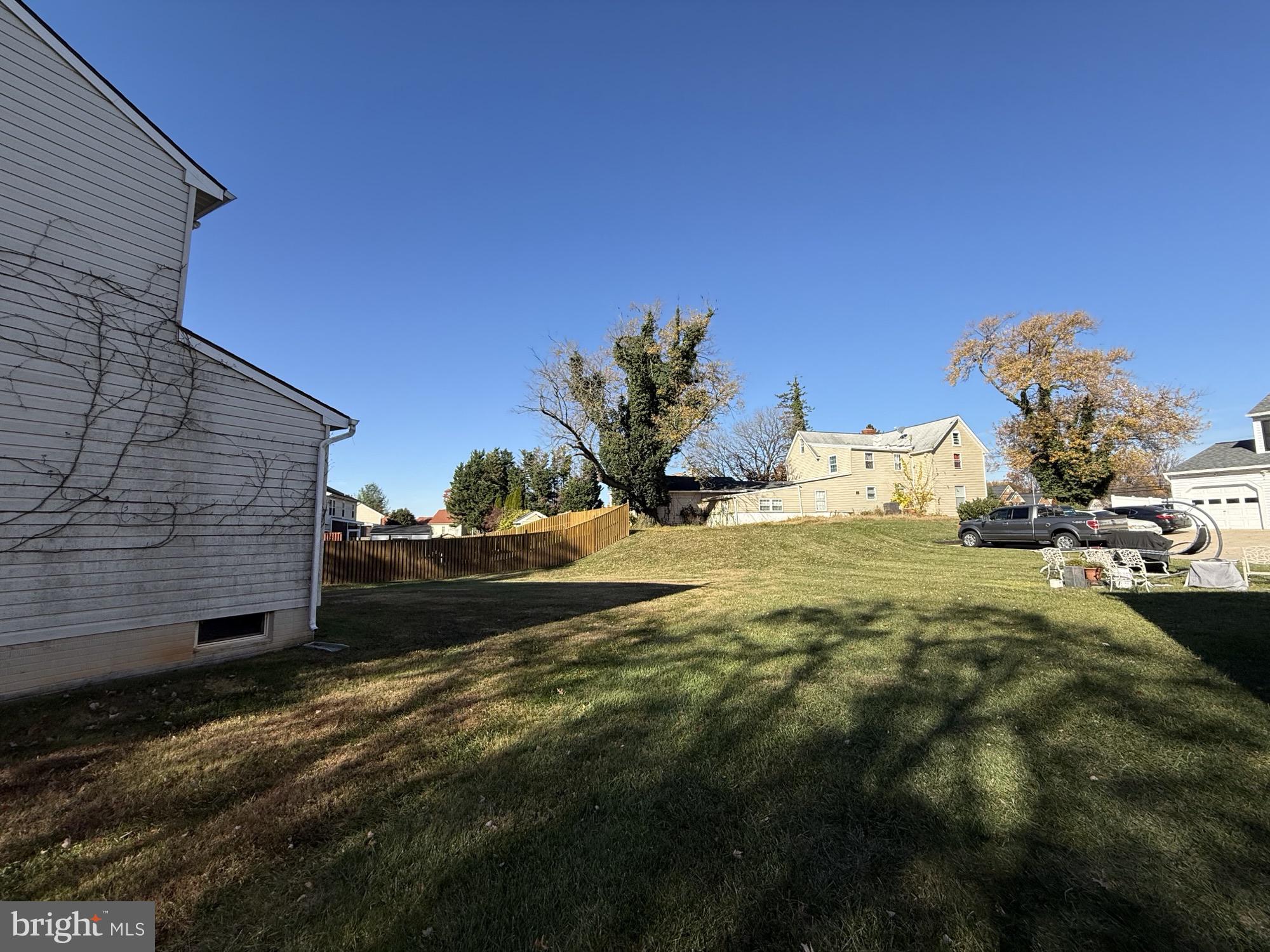 SUNSET RIDGE - Residential