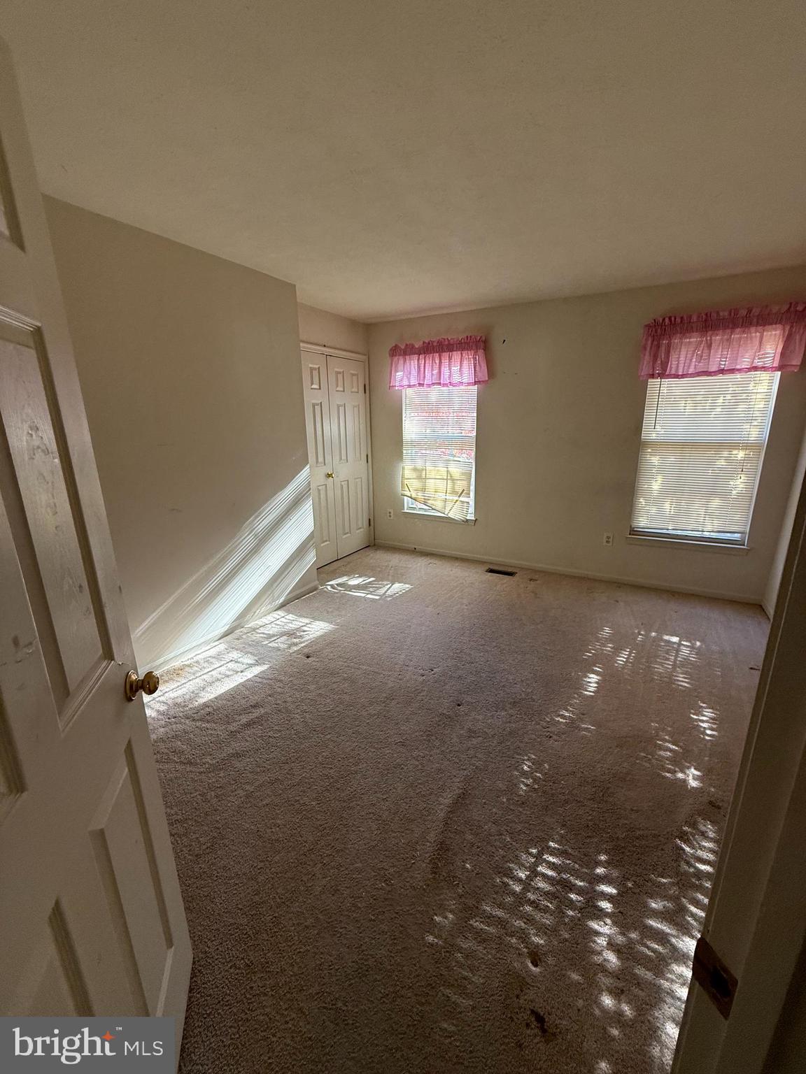 SUNSET RIDGE - Residential