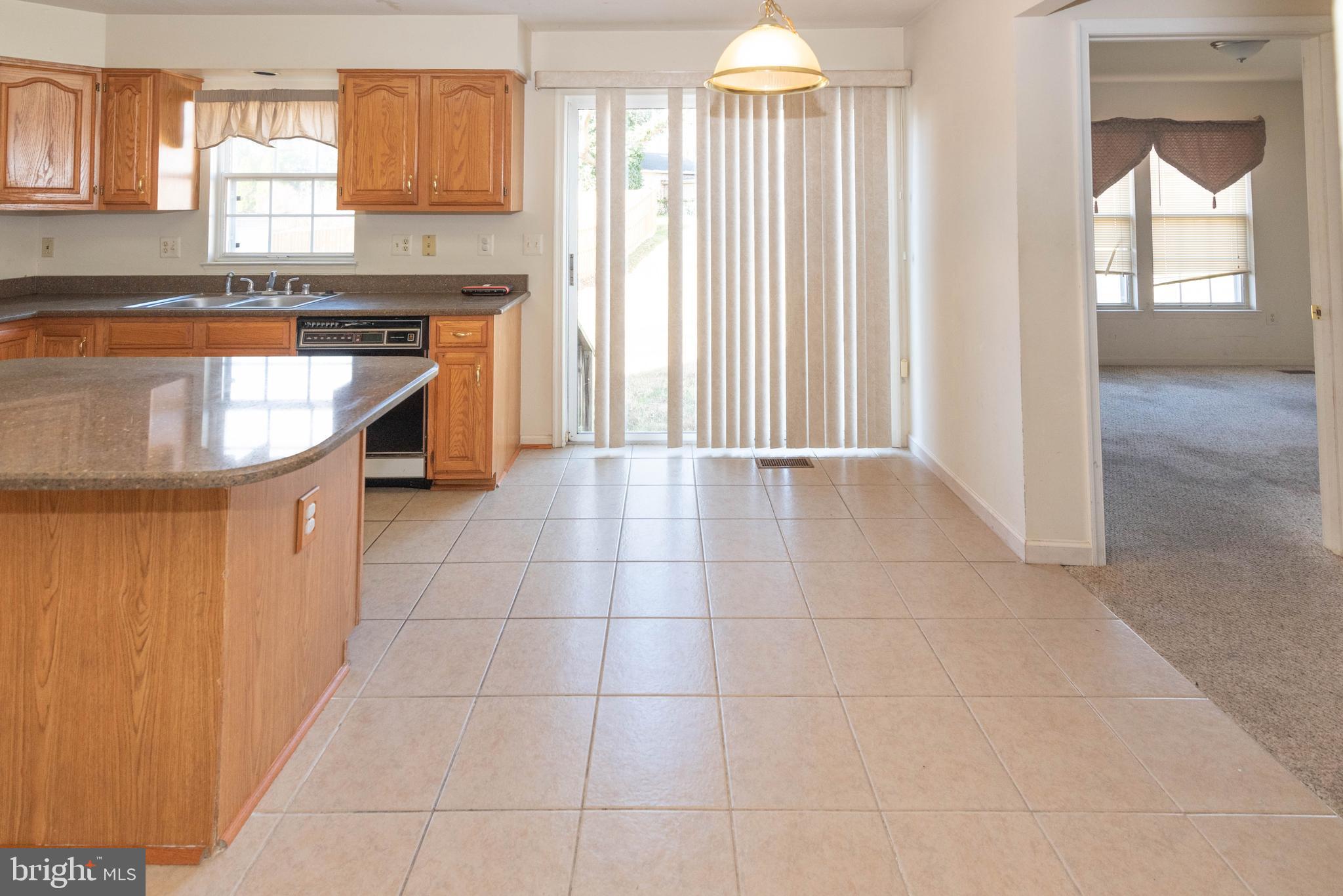 SUNSET RIDGE - Residential