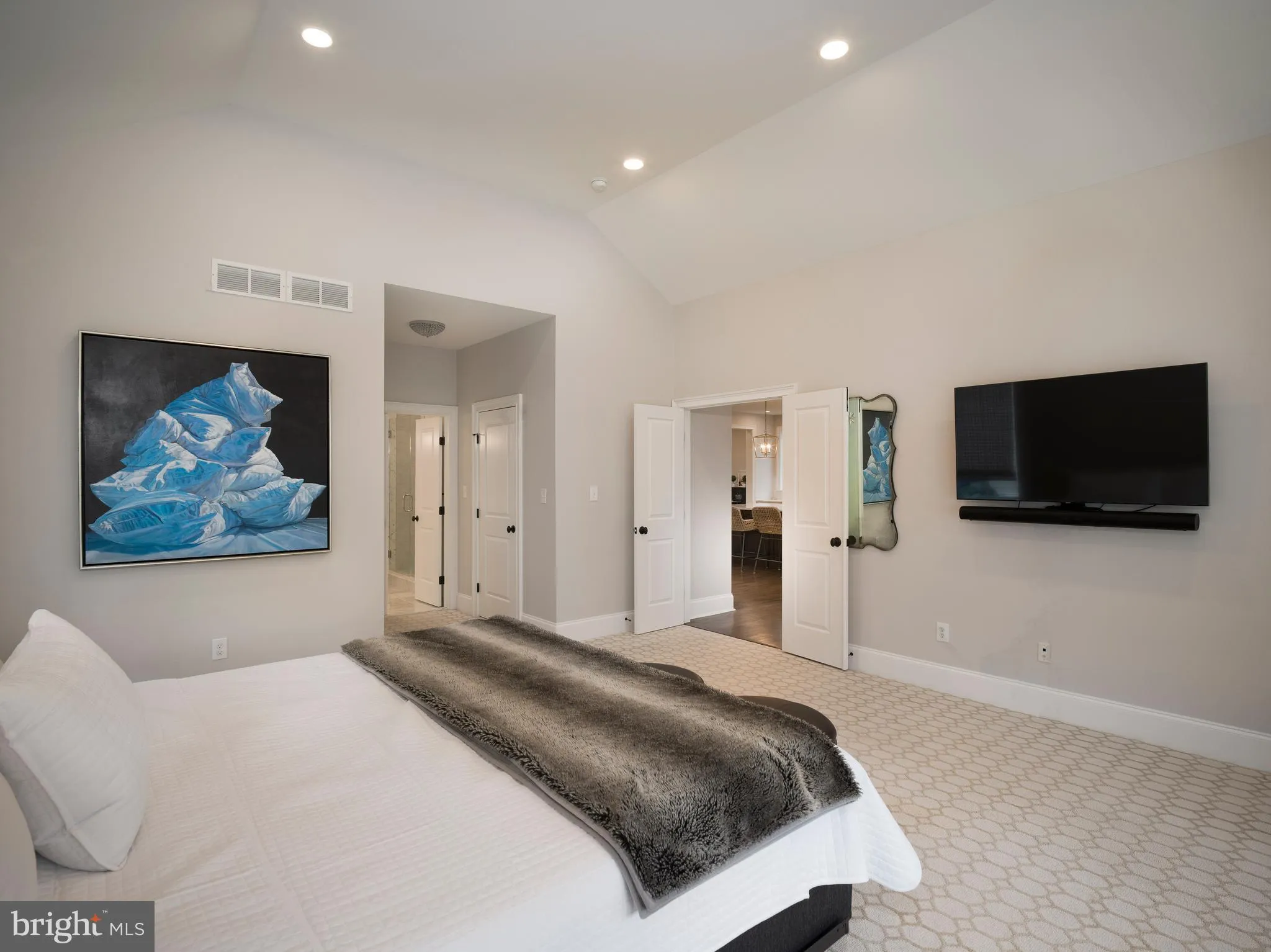 Wayne, Pennsylvania 19087, United States, 3 Bedrooms Bedrooms, ,4 BathroomsBathrooms,Residential,Pending,16183