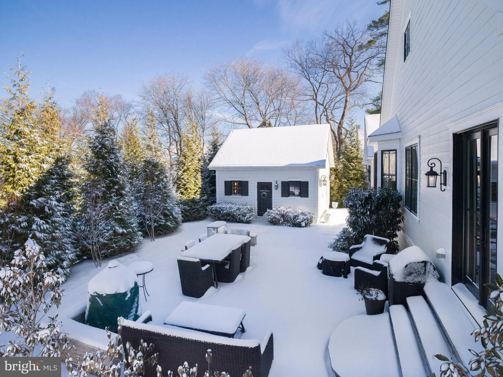 Wayne, Pennsylvania 19087, United States, 3 Bedrooms Bedrooms, ,4 BathroomsBathrooms,Residential,Pending,16183