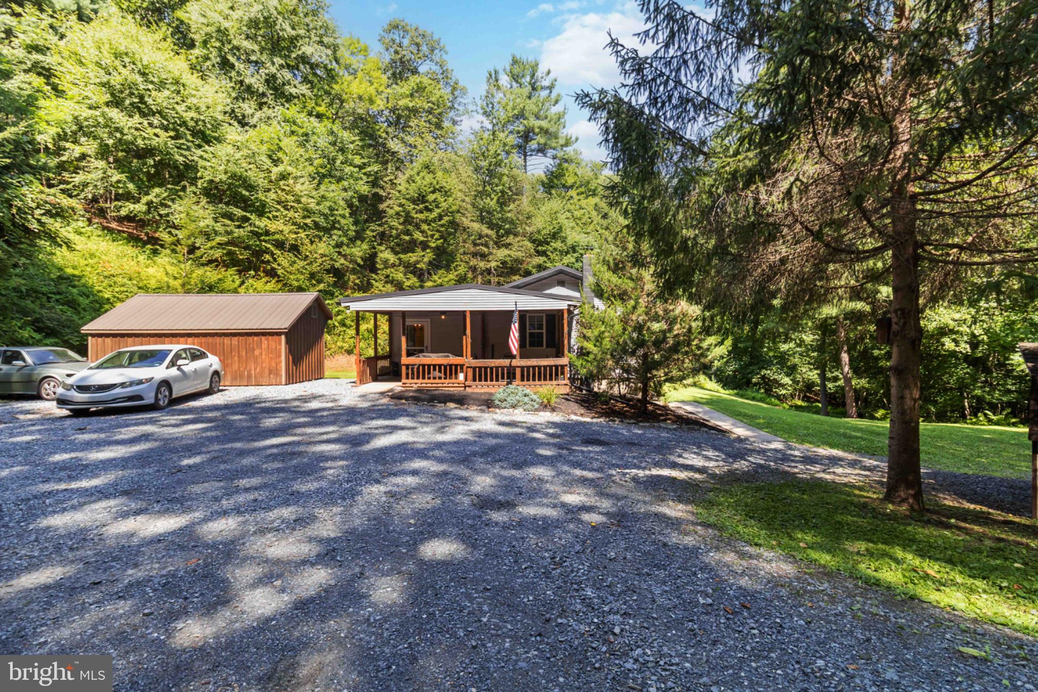 210 LAUREL LANE