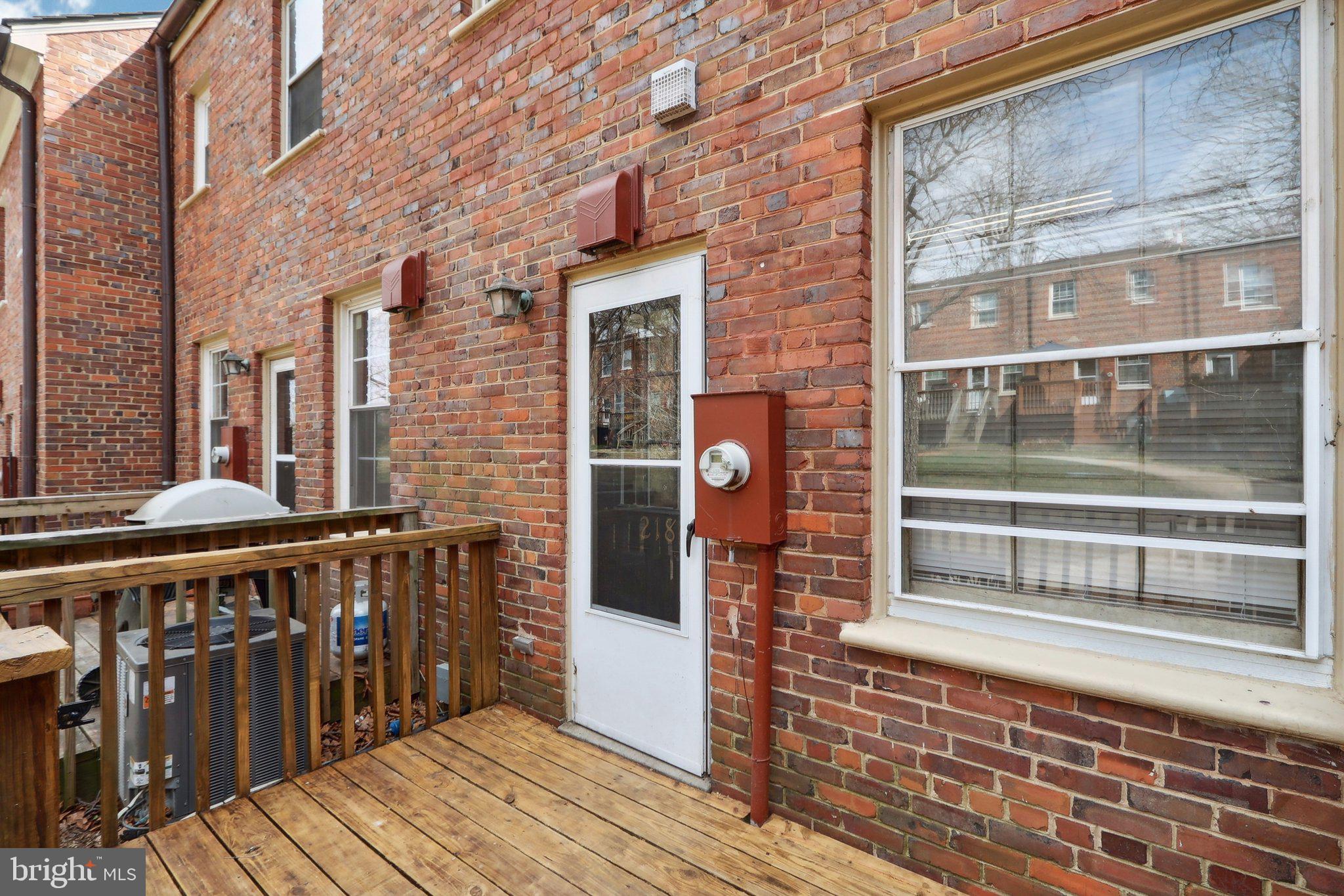 ARLINGTON VILLAGE - Residential