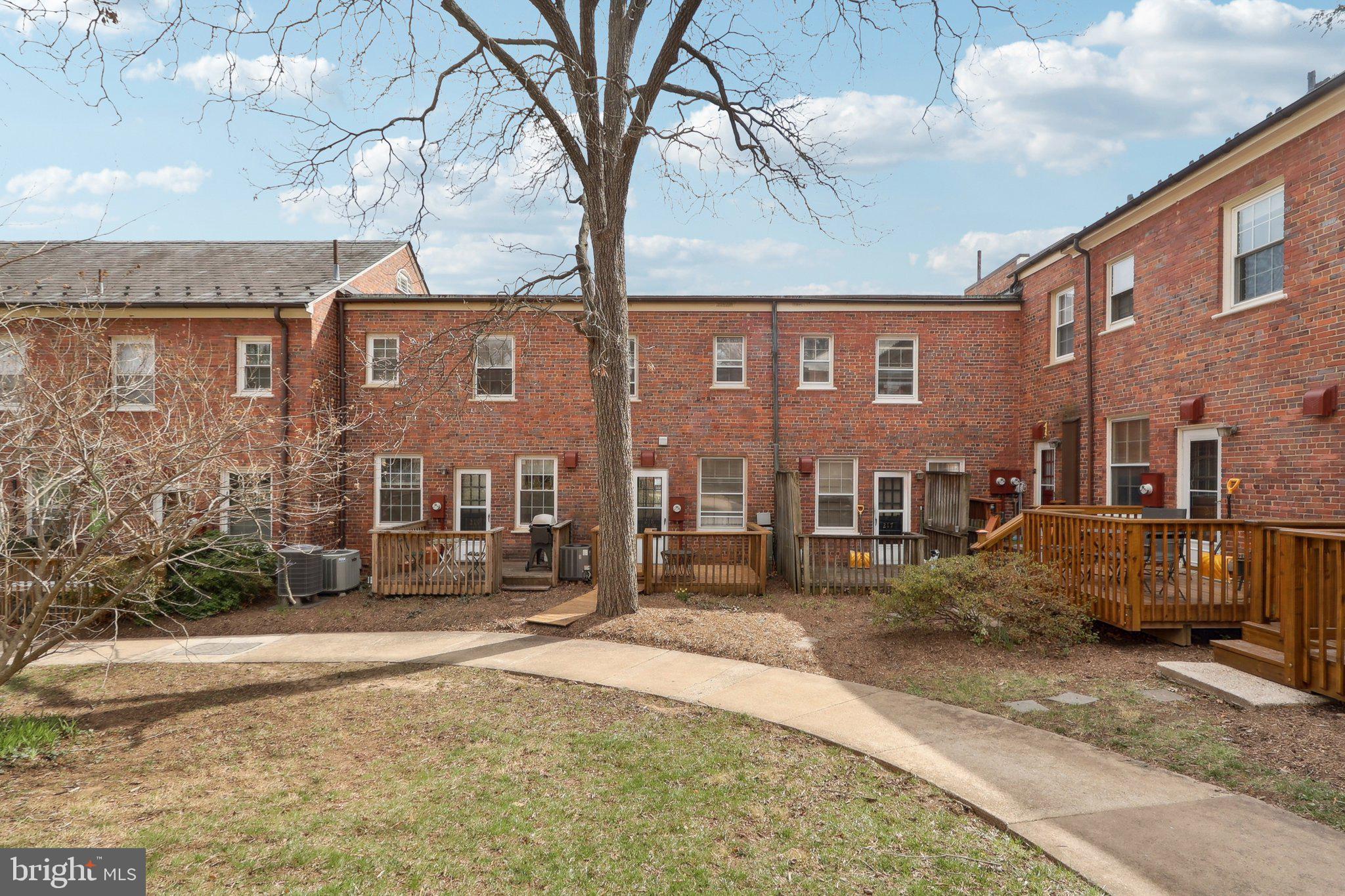 ARLINGTON VILLAGE - Residential