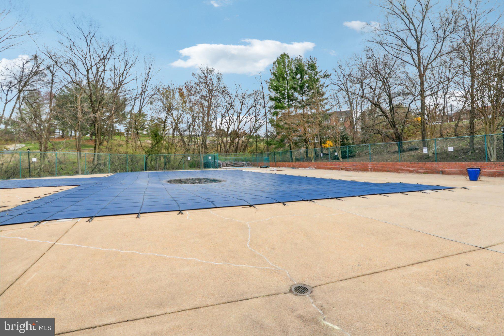 ARLINGTON VILLAGE - Residential