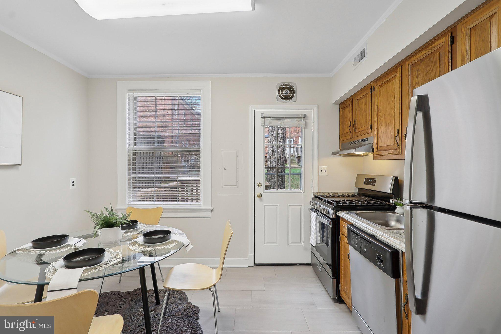 ARLINGTON VILLAGE - Residential