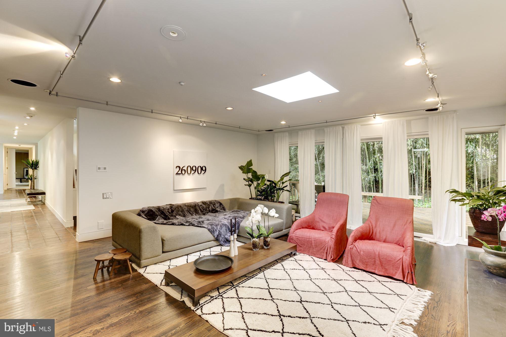 BETHESDA OUTSIDE - Residential