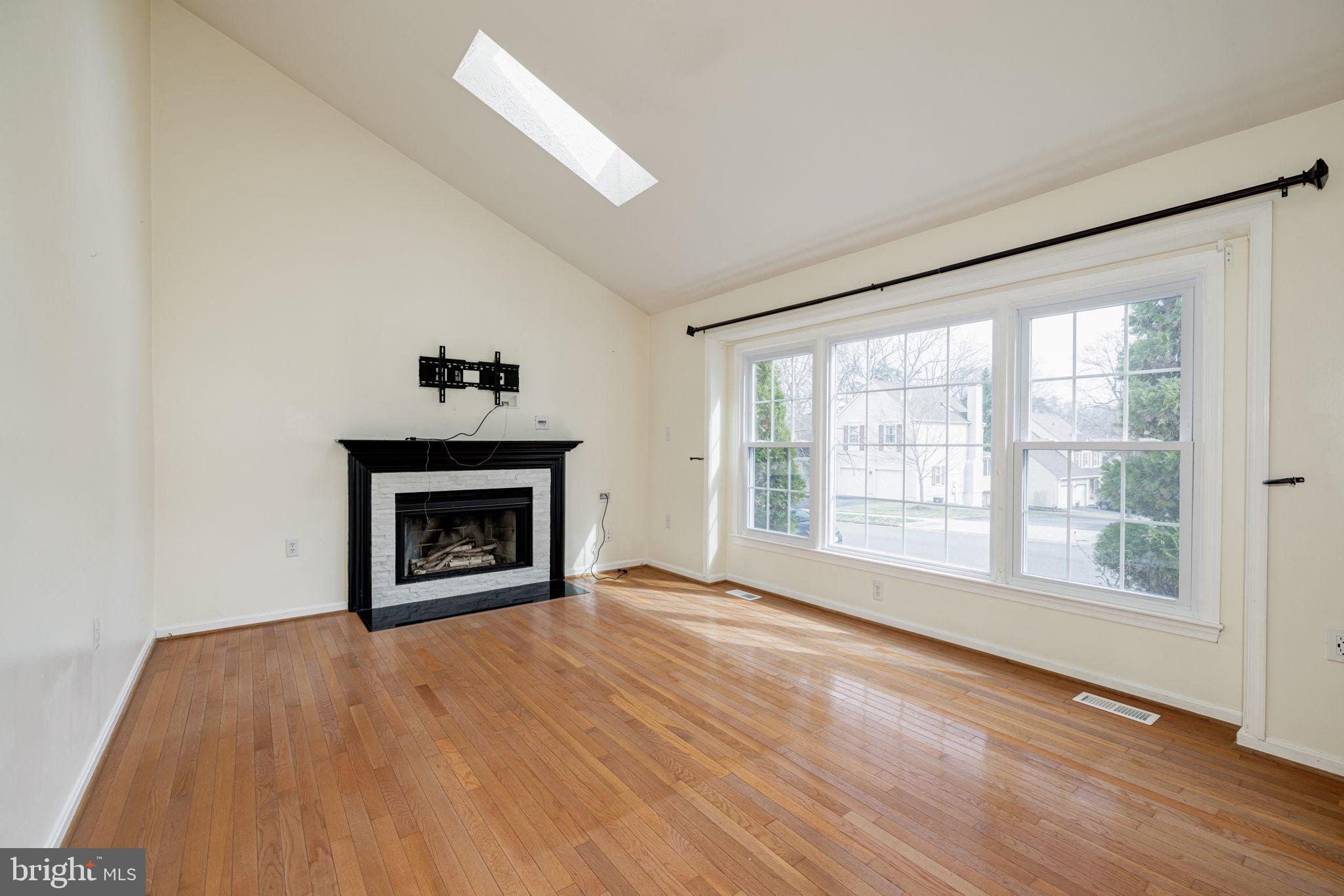 AFTON GLEN - Residential Lease