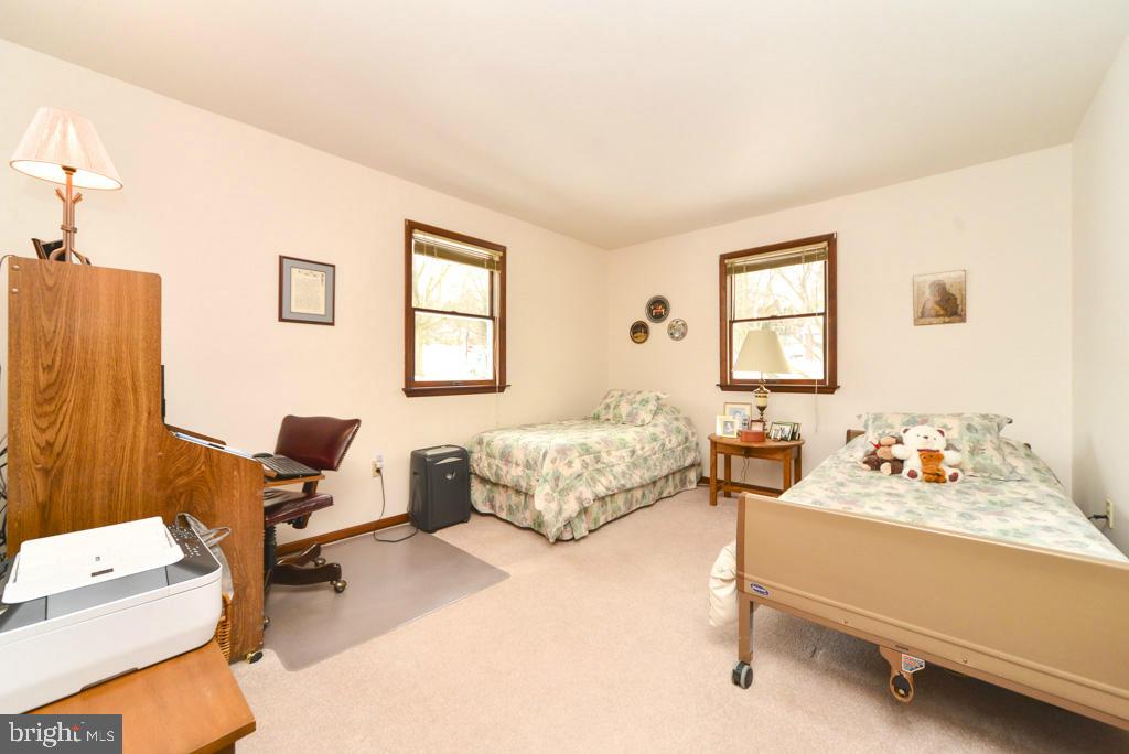 HAMILTON PARK - Residential