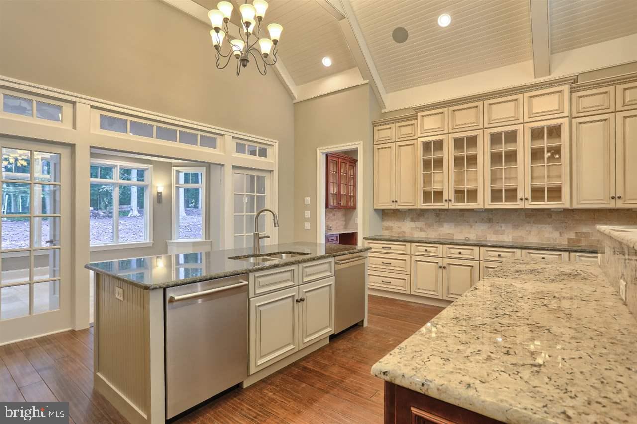 ESTATES OF FOREST RIDGE - Residential