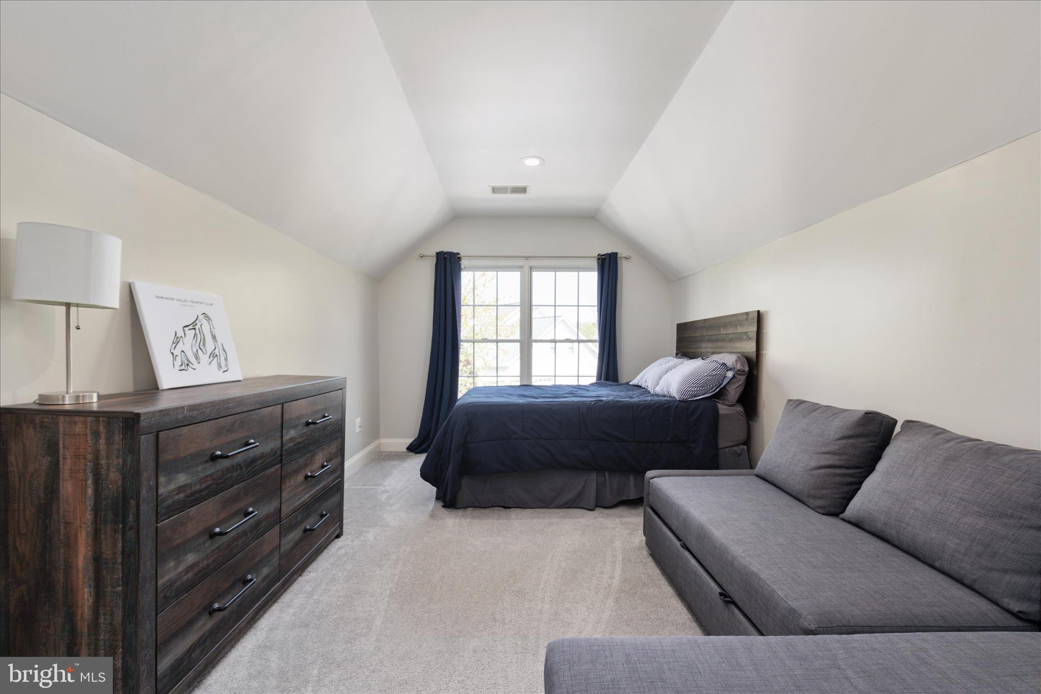 DOMINION VALLEY COUNTRY CLUB - Residential