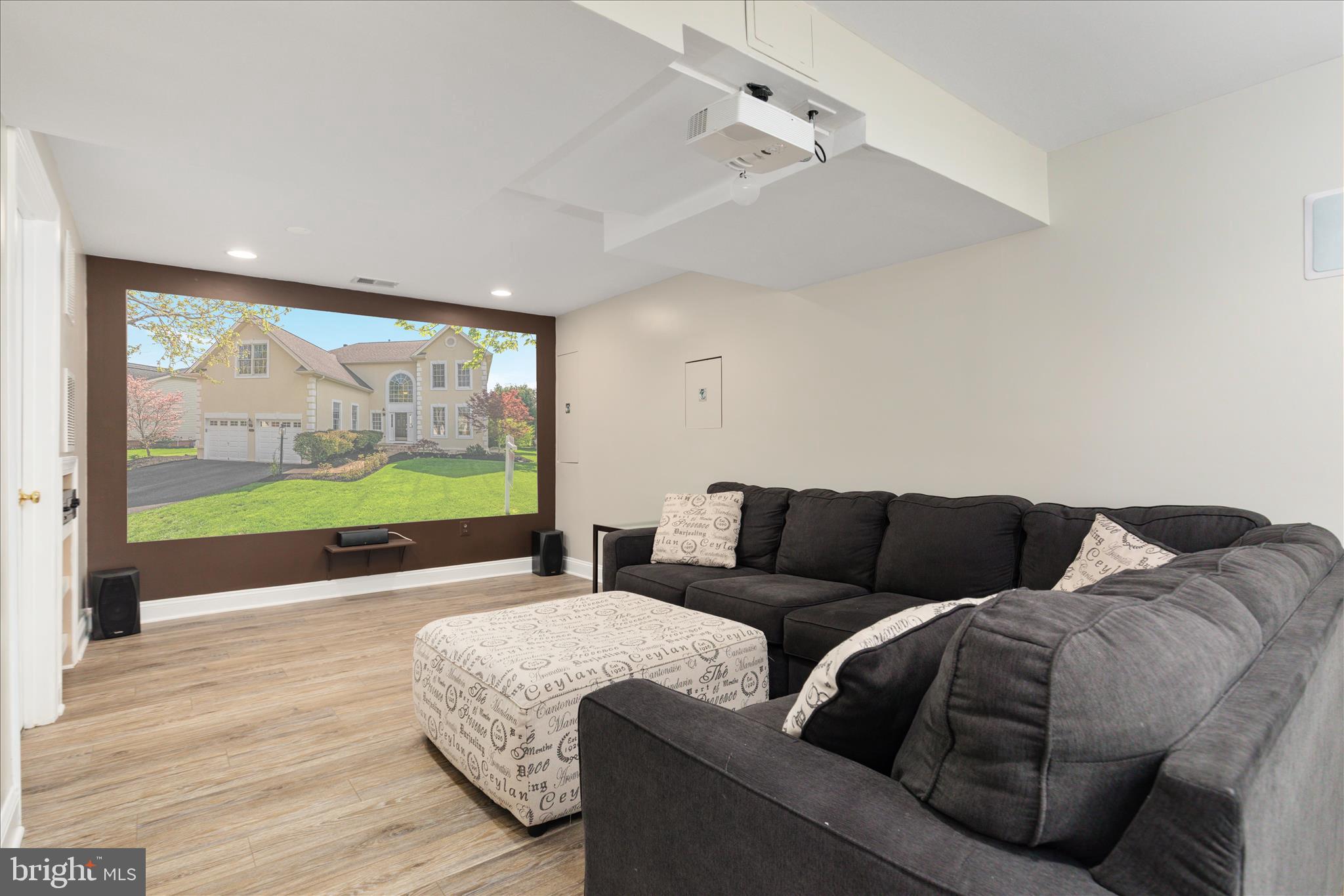 DOMINION VALLEY COUNTRY CLUB - Residential