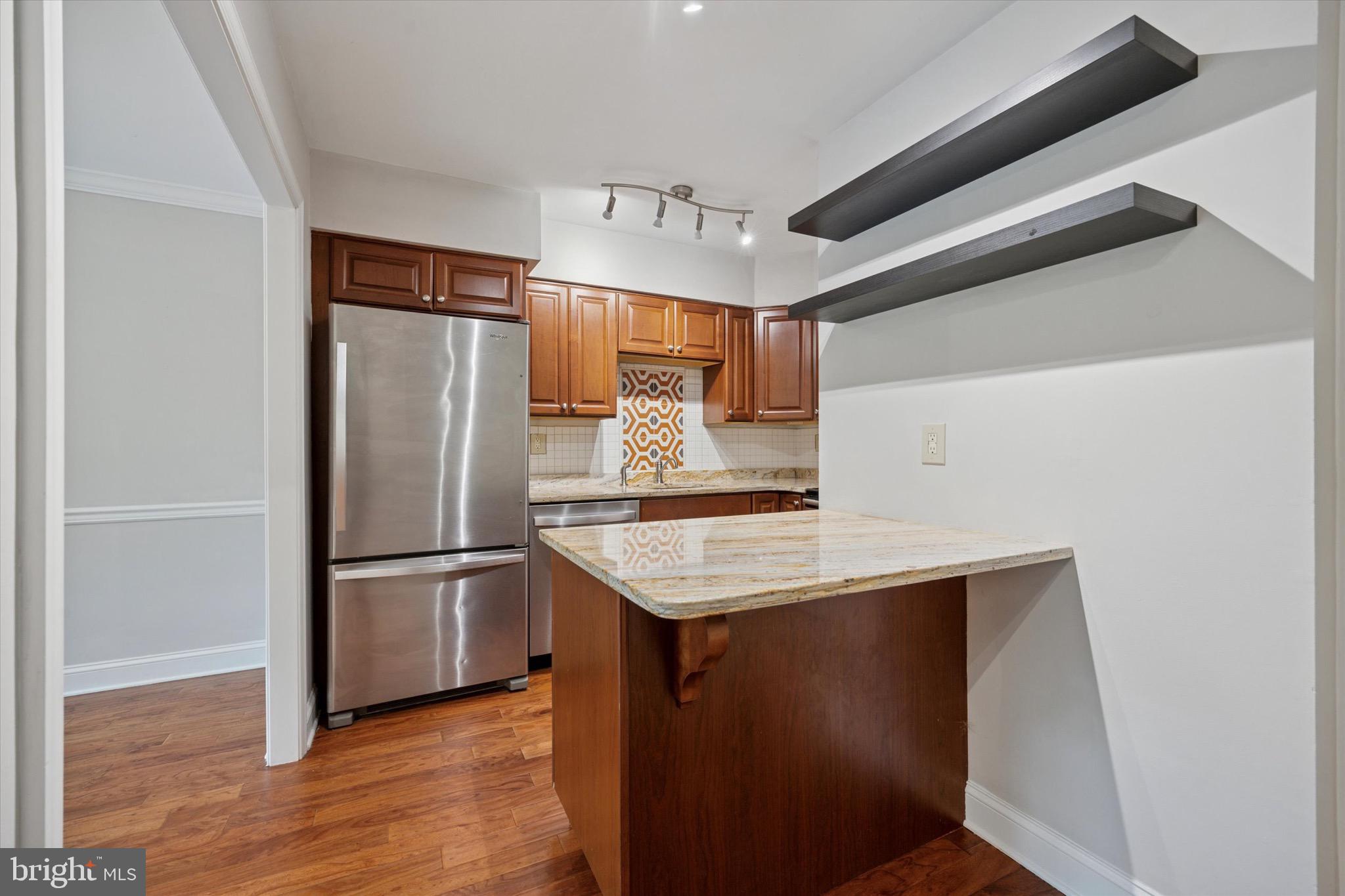 EAGLE CROSSING - Residential