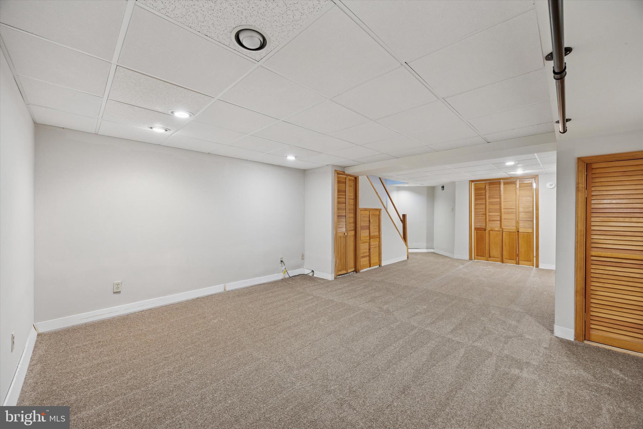 EAGLE CROSSING - Residential