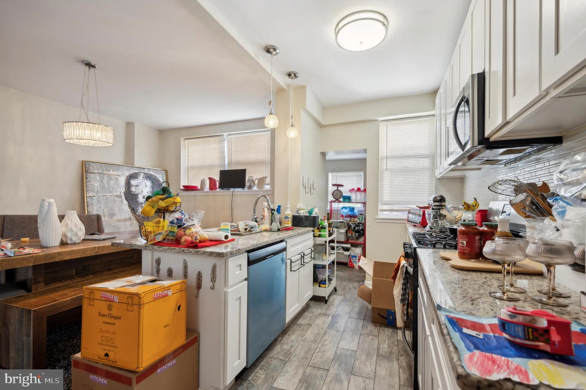 Philadelphia, Pennsylvania 19119, United States, 3 Bedrooms Bedrooms, ,2 BathroomsBathrooms,Residential,Pending,47018