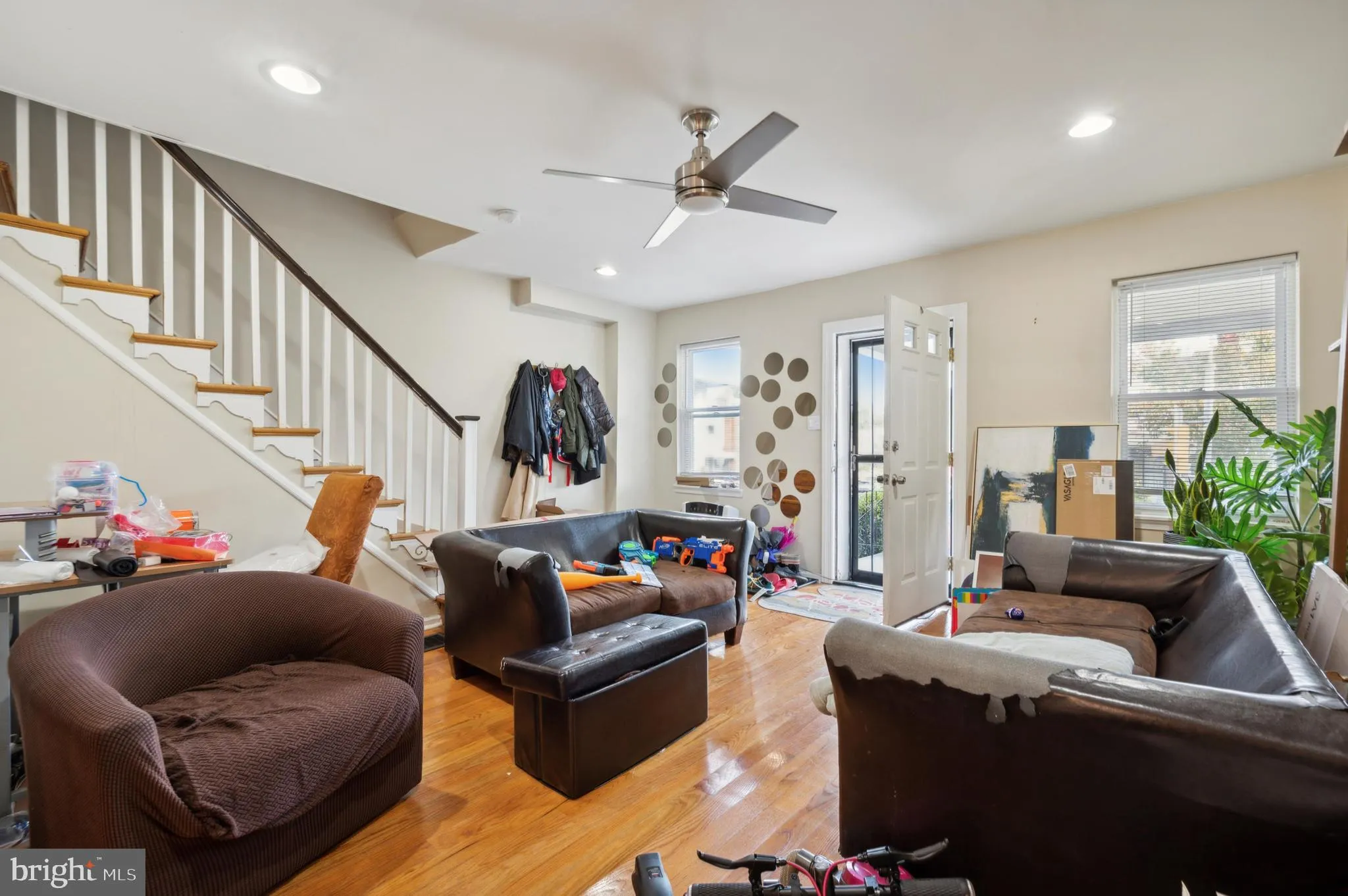 Philadelphia, Pennsylvania 19119, United States, 3 Bedrooms Bedrooms, ,2 BathroomsBathrooms,Residential,Pending,47018