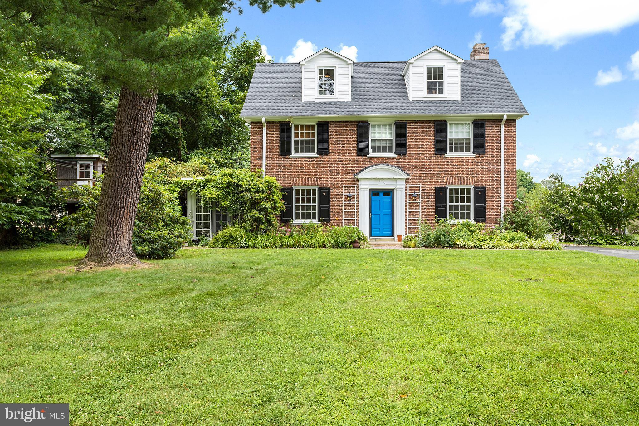 Handsome Center Hall  Colonial situated on a corner lot which can be accessed via the circular drive. This home was the original property of the now Gayley Square Community. Center Hall with Formal Living Room, which has French doors leading to a sunrrom , which can be used year round! Formal Dining Room, Eat -in Kitchen with stainless counter tops, stainless appliances , pantry closet and access to the 1st floor laundry room , Mud room and side entrance complete this level. 2nd Level, Master Bedroom with walk-in closet and Master Bath. 2 Additional Bedrooms , full hall bath and hall linen closet. 3rd Level can be occupied as 4th Bedroom( there's plumbing roughed for add'l bath) and or home office, play room etc...The grounds contain many perennials and mature plantings. One car shed garage . Private rear yard for entertaining. Walk to Media Boro to enjoy dinner, show and shopping.Close to all major arteries including the R3 line and various forms of public transportation. Fresh interior and exterior paint. Exterior storage shed & tree house.