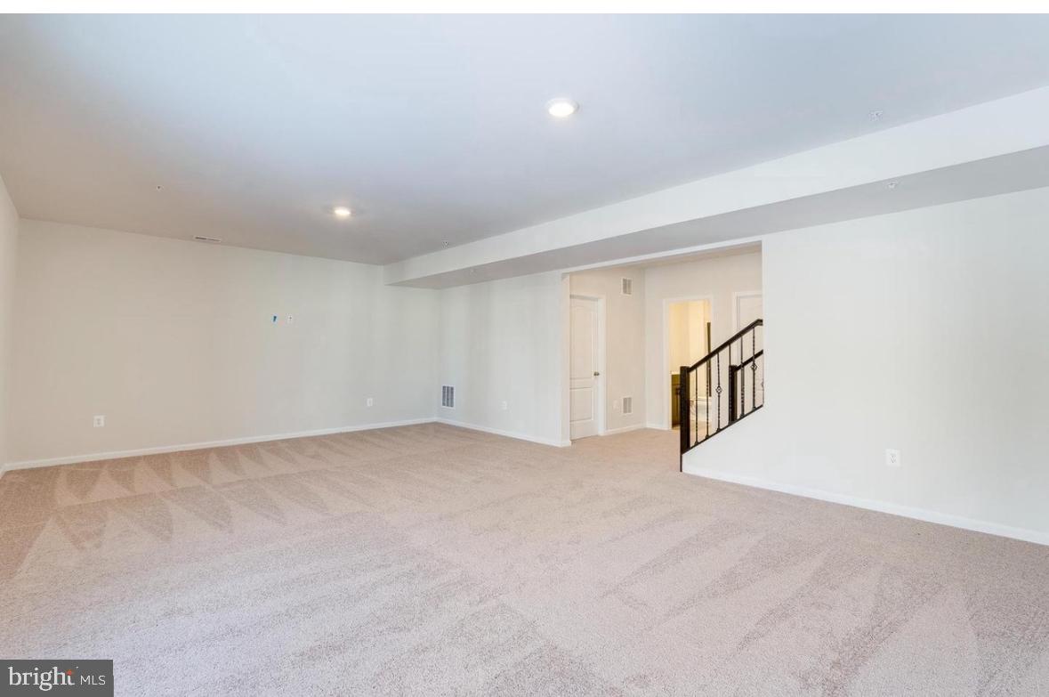 WESTPHALIA TOWN CENTER - Residential Lease