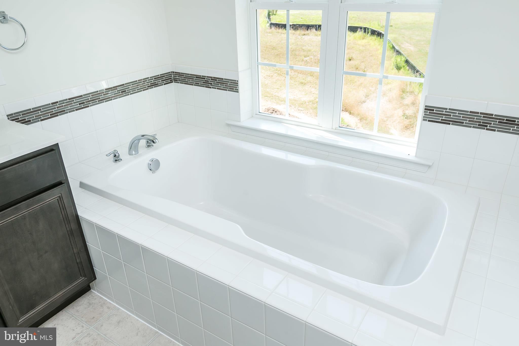 HAMPSTEAD - Residential