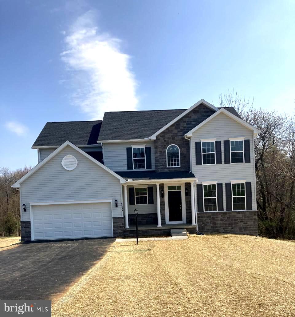 HAMPSTEAD - Residential