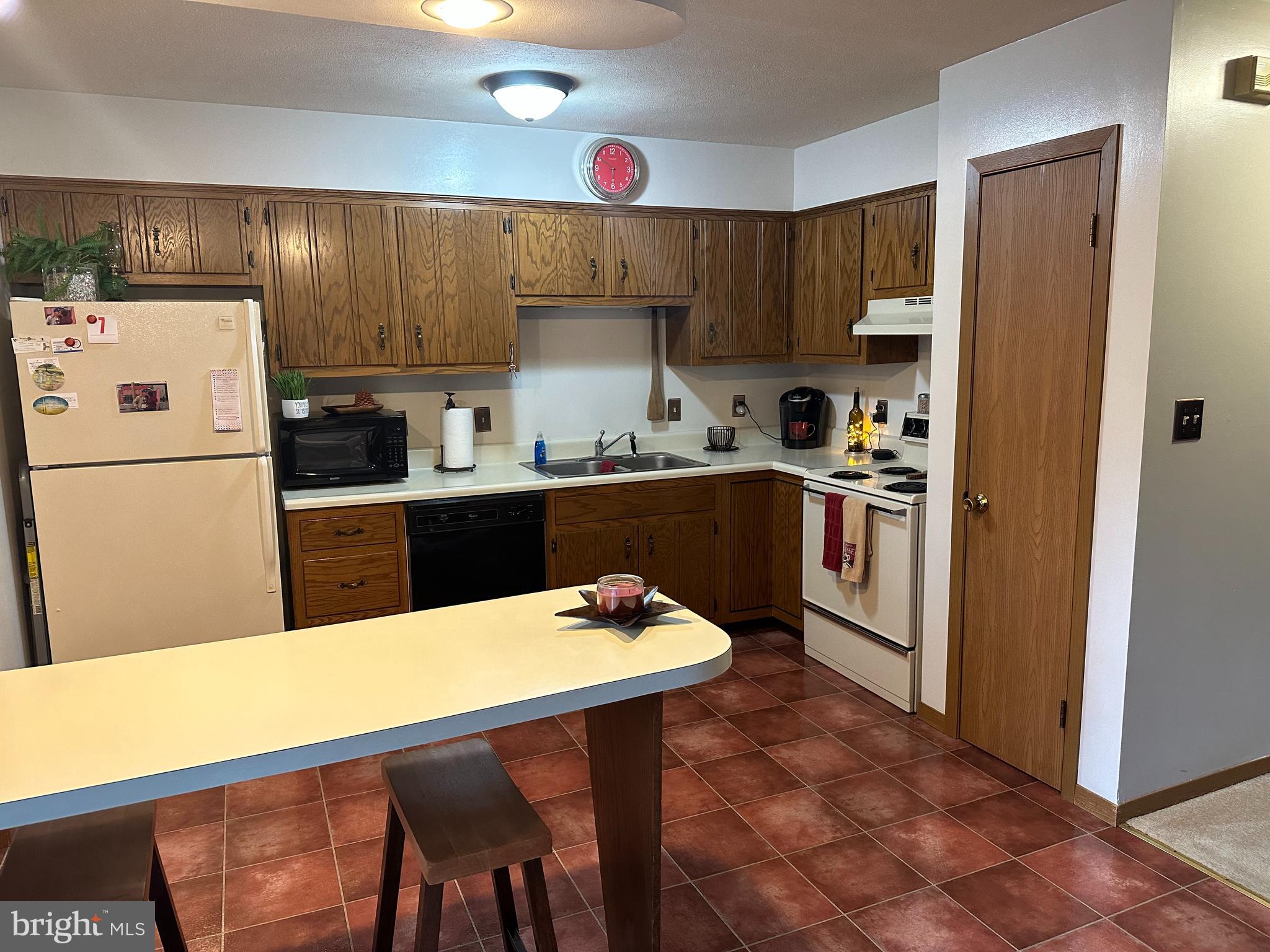 GREENTREE - Commercial Sale