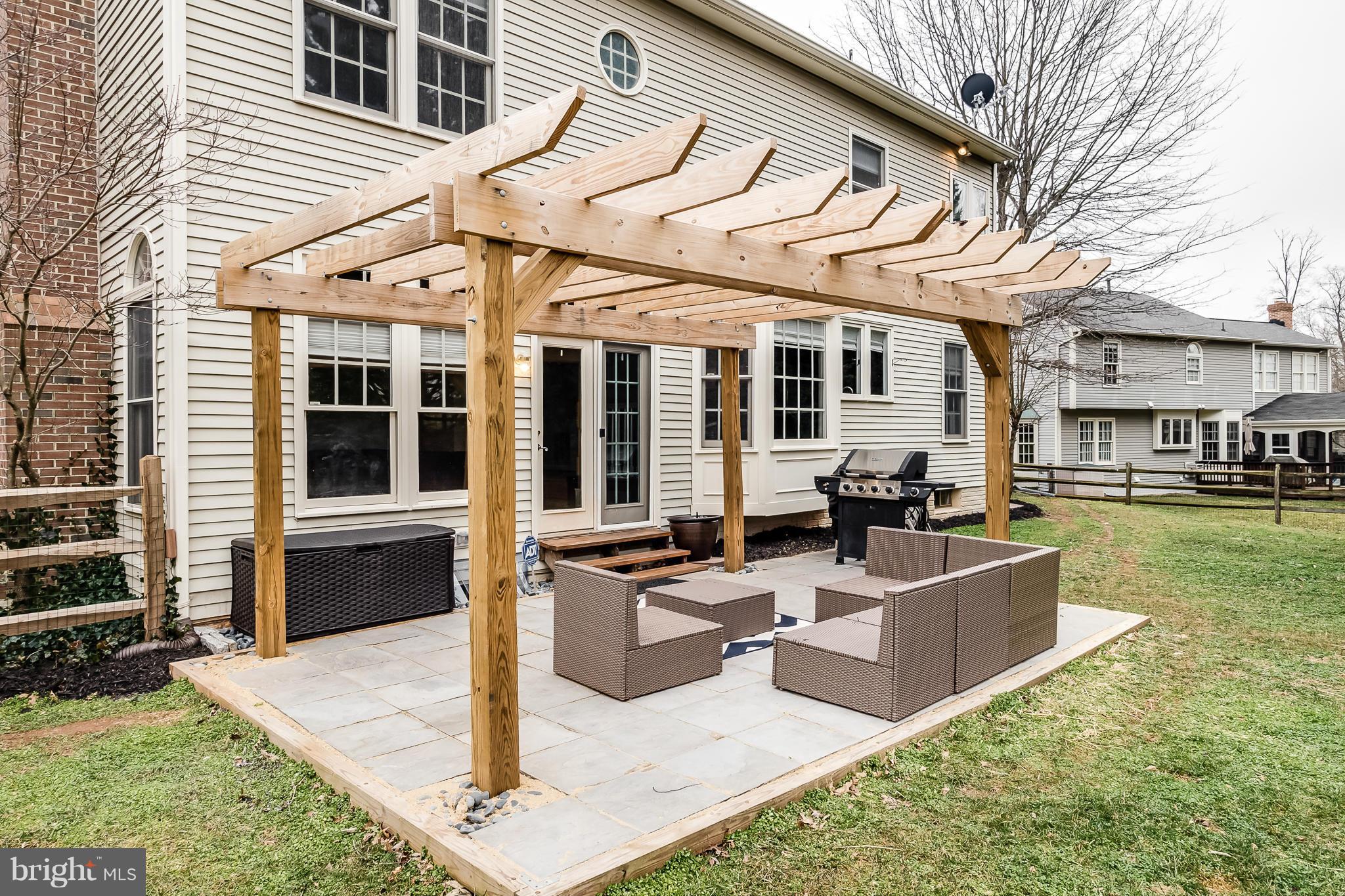 POTOMAC LAKES - Residential