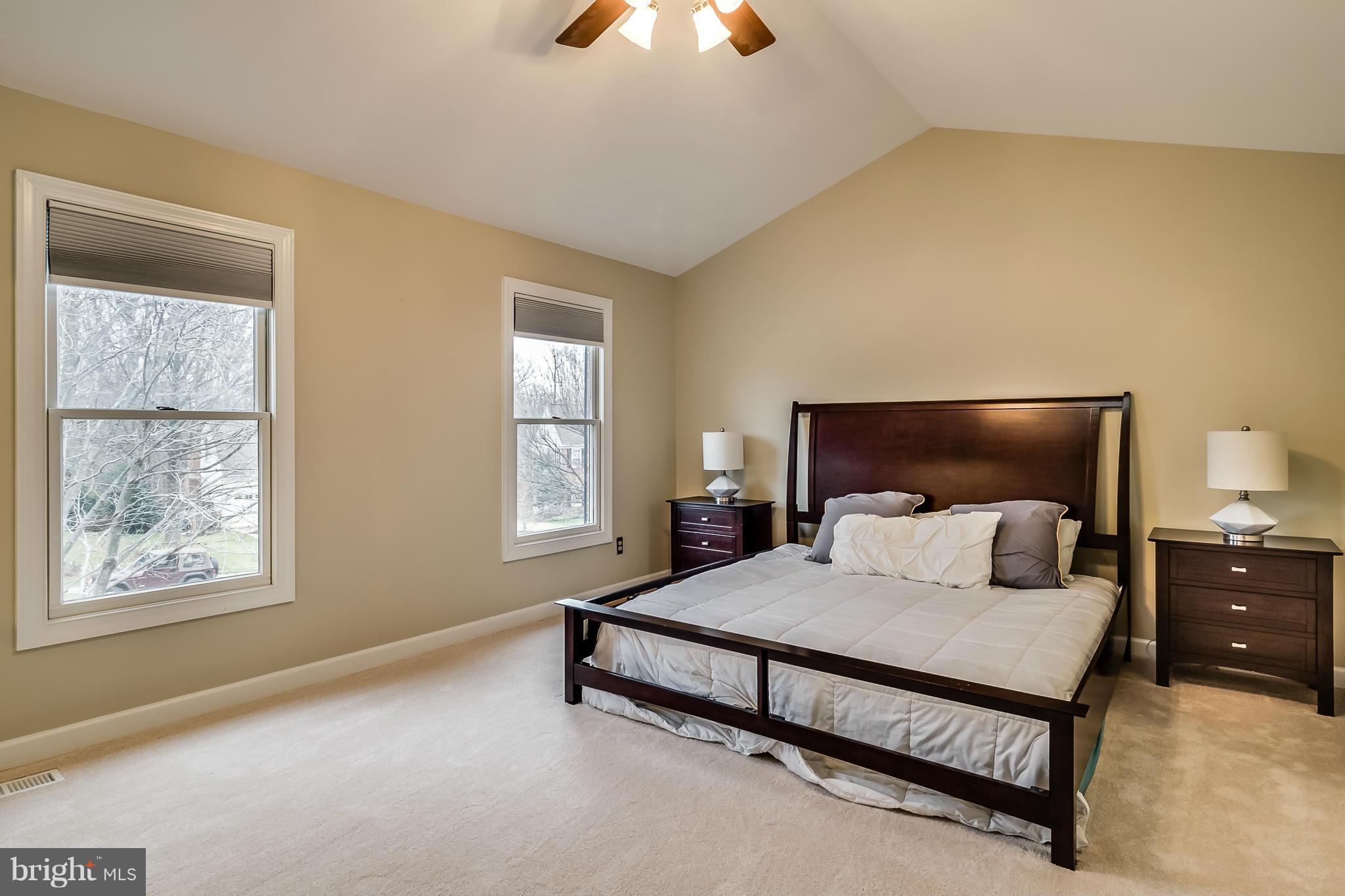 POTOMAC LAKES - Residential