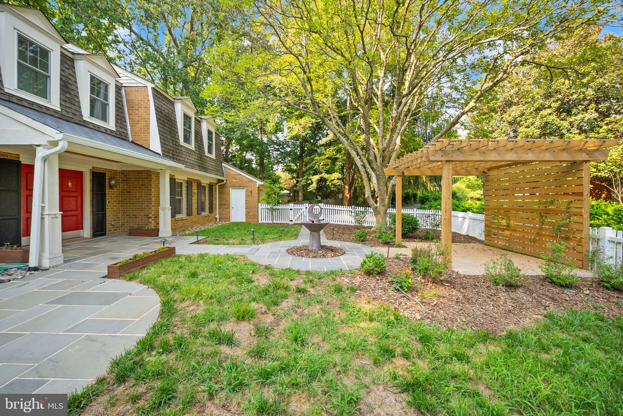 2648 BLACK FIR COURT