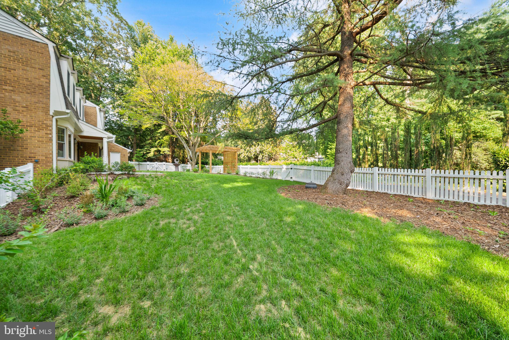 2648 BLACK FIR COURT