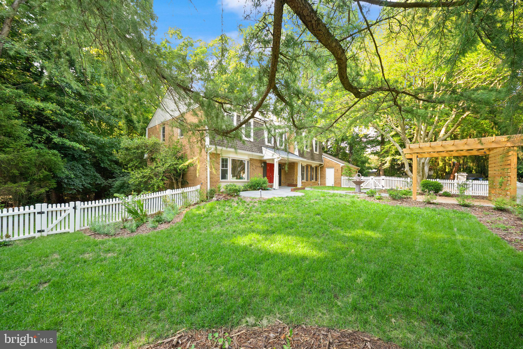 2648 BLACK FIR COURT