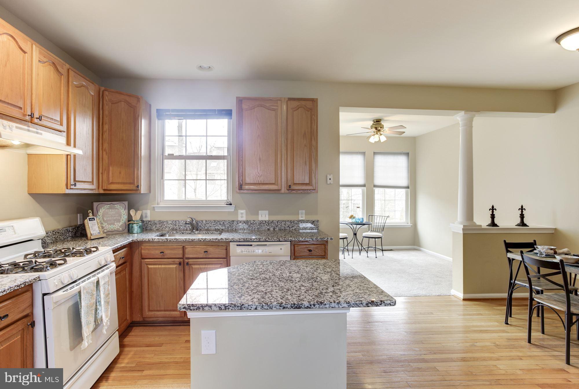 RIVER OAKS - Residential