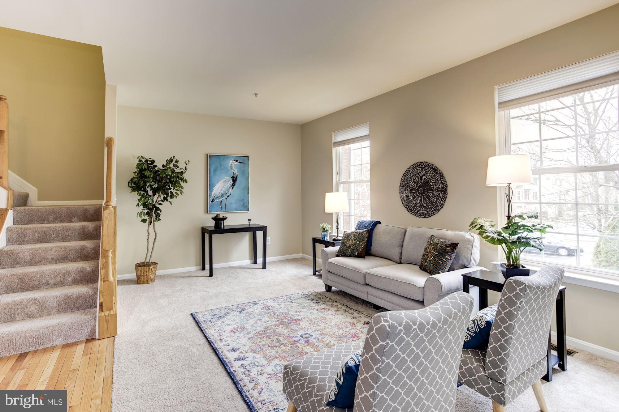 RIVER OAKS - Residential