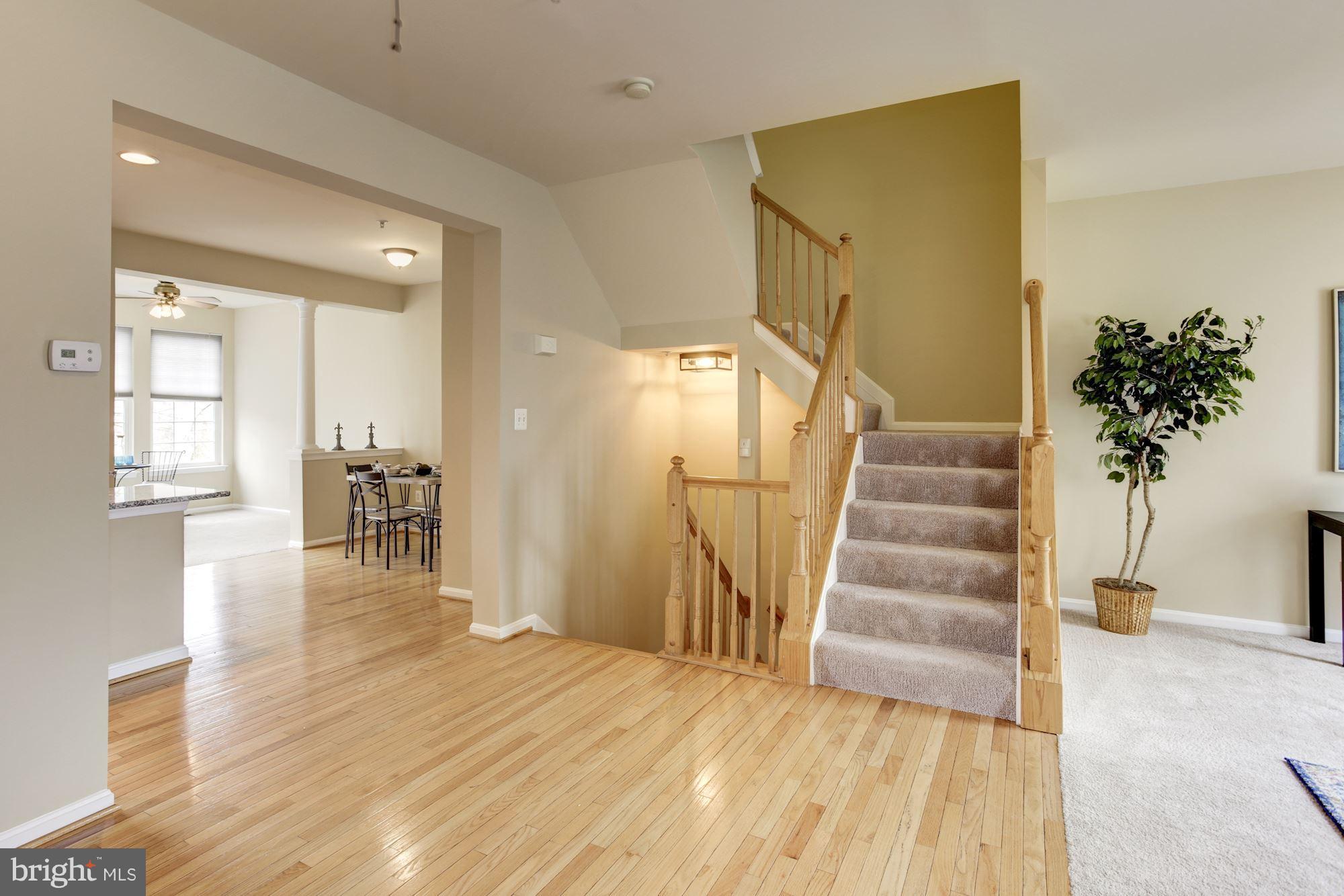 RIVER OAKS - Residential