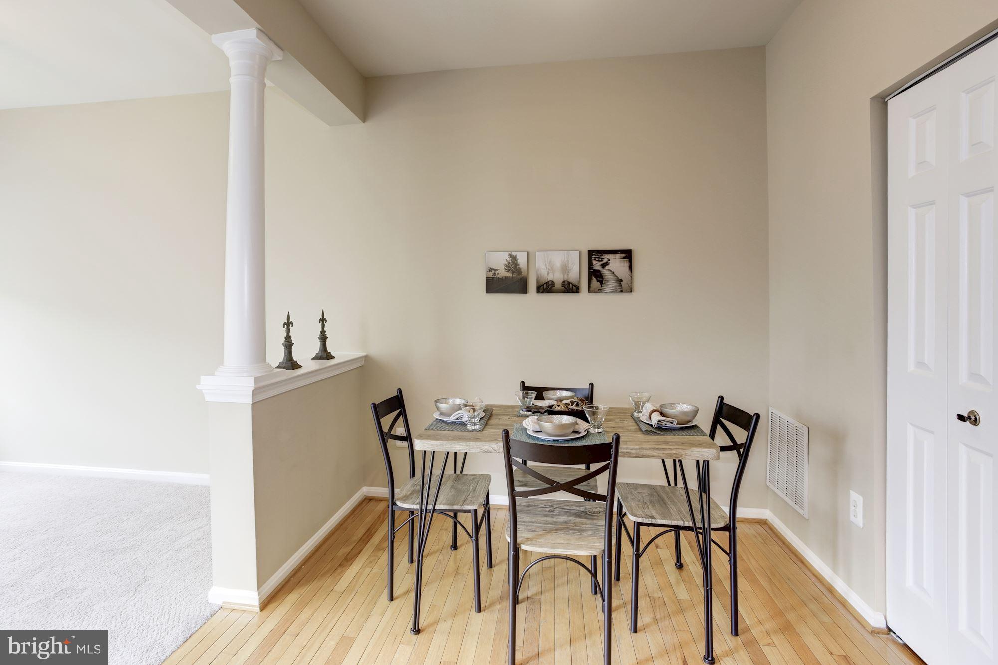 RIVER OAKS - Residential