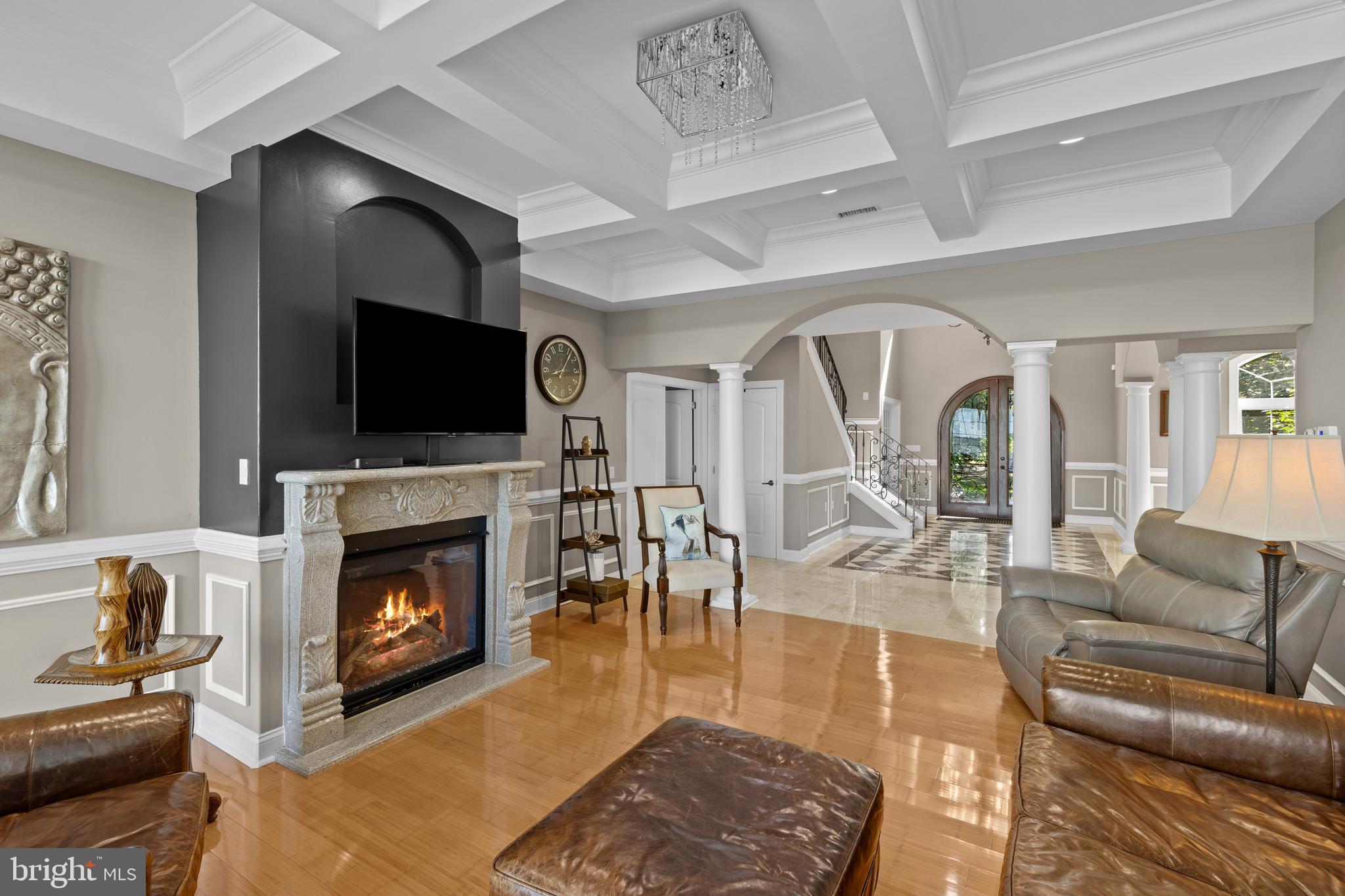 SHADY SIDE - Residential