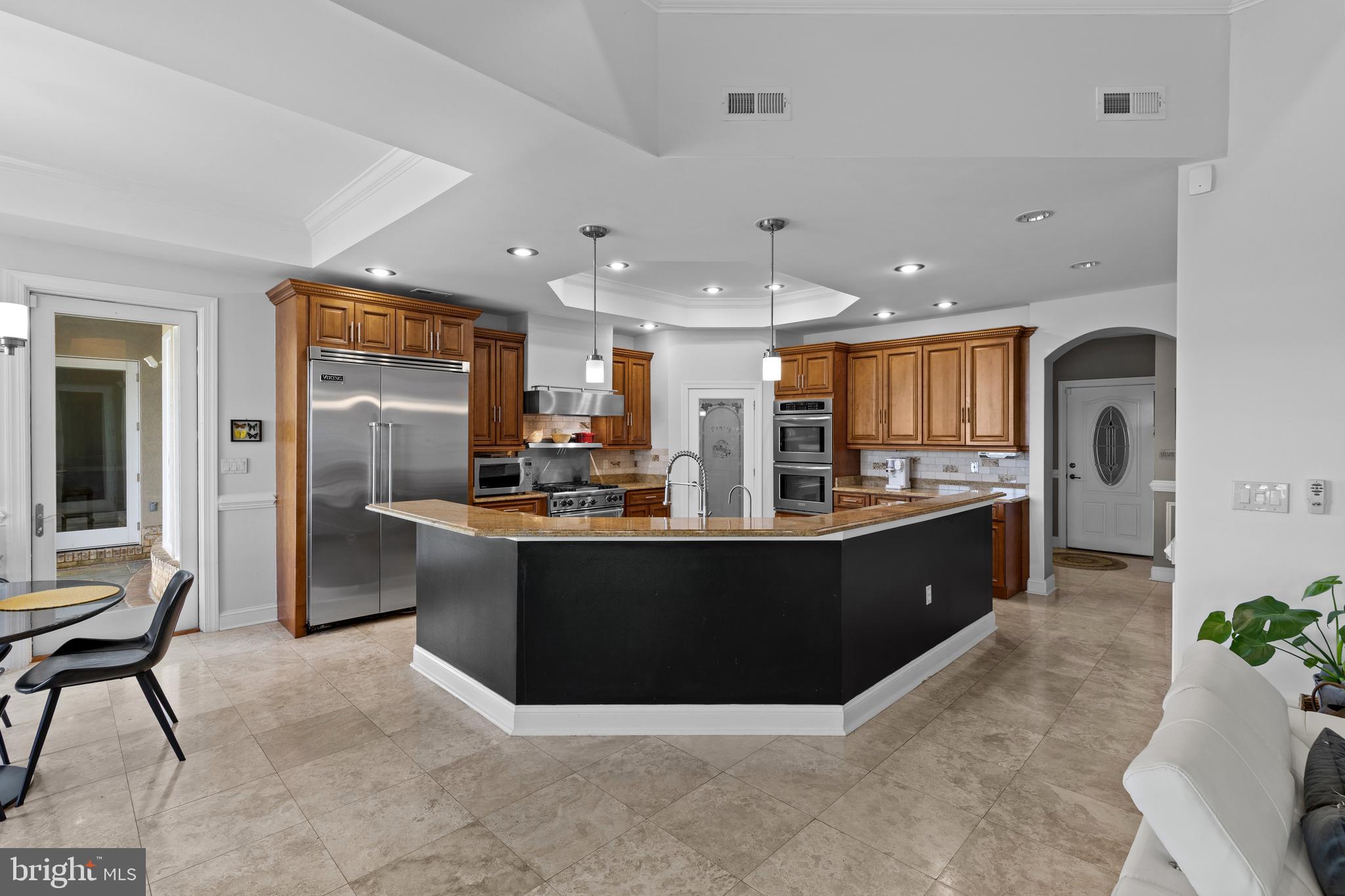 SHADY SIDE - Residential