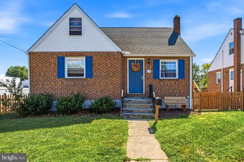 Homes For Sale - 123 Folsom Ave. Ave<br/> Delaware County, FOLSOM, PA 19033