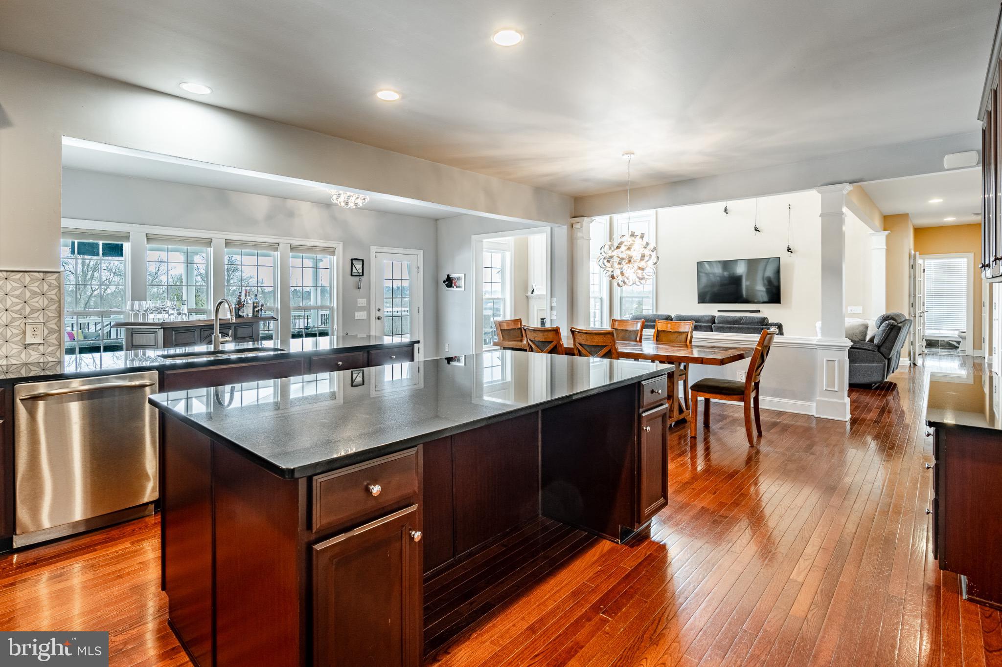 APPLECROSS - Residential