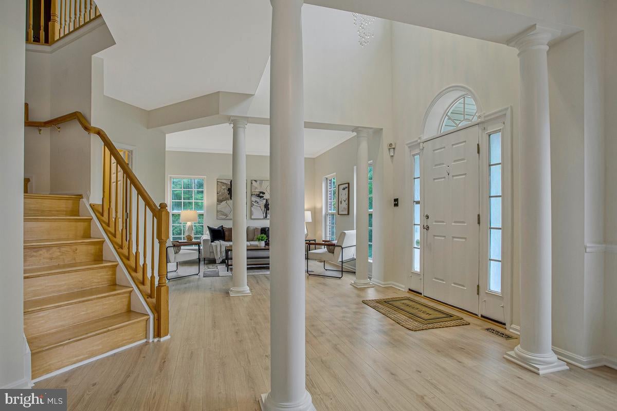5209 DEVONPORT COURT
