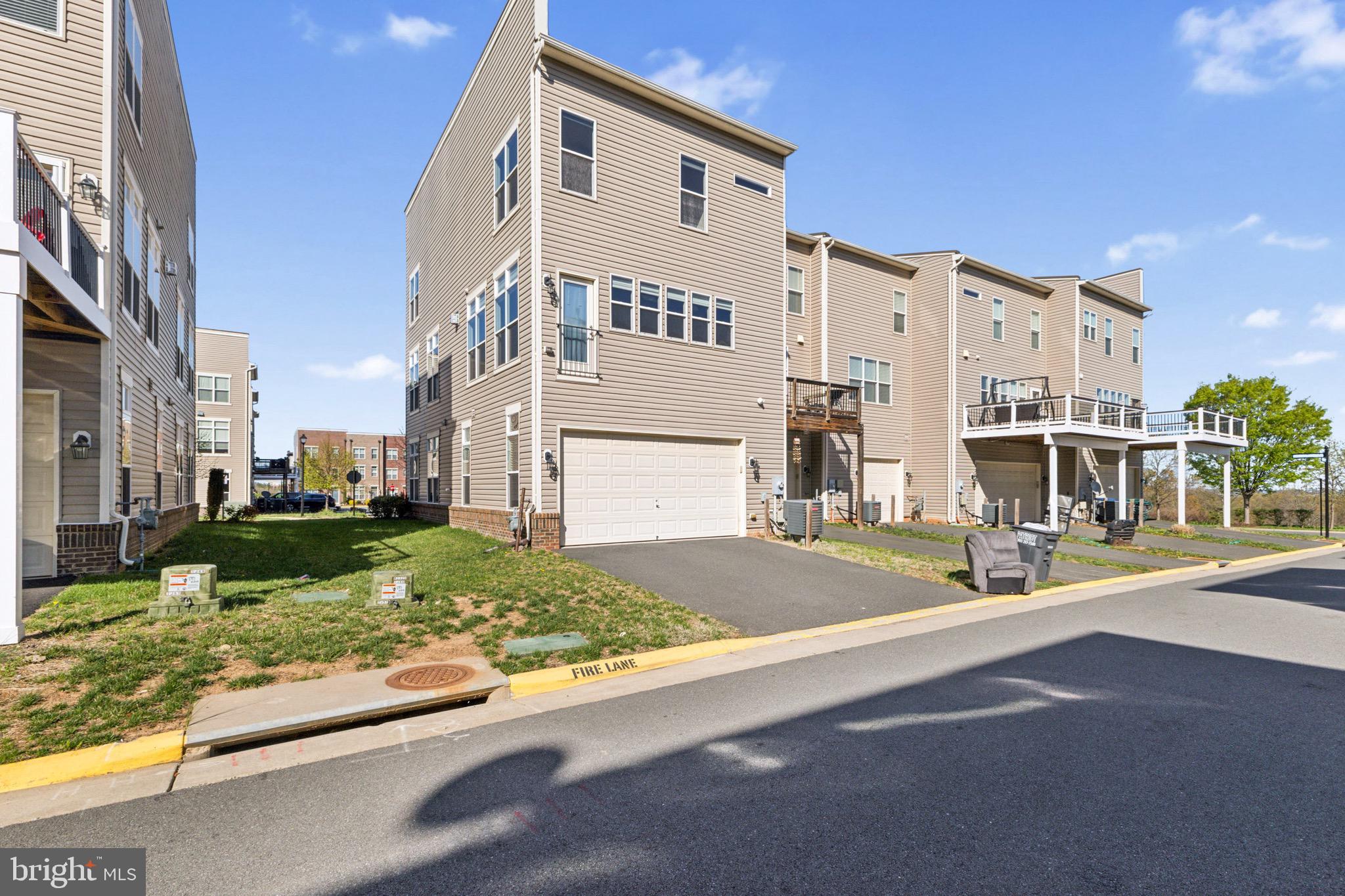 GOOSE CREEK PRESERVE - Residential