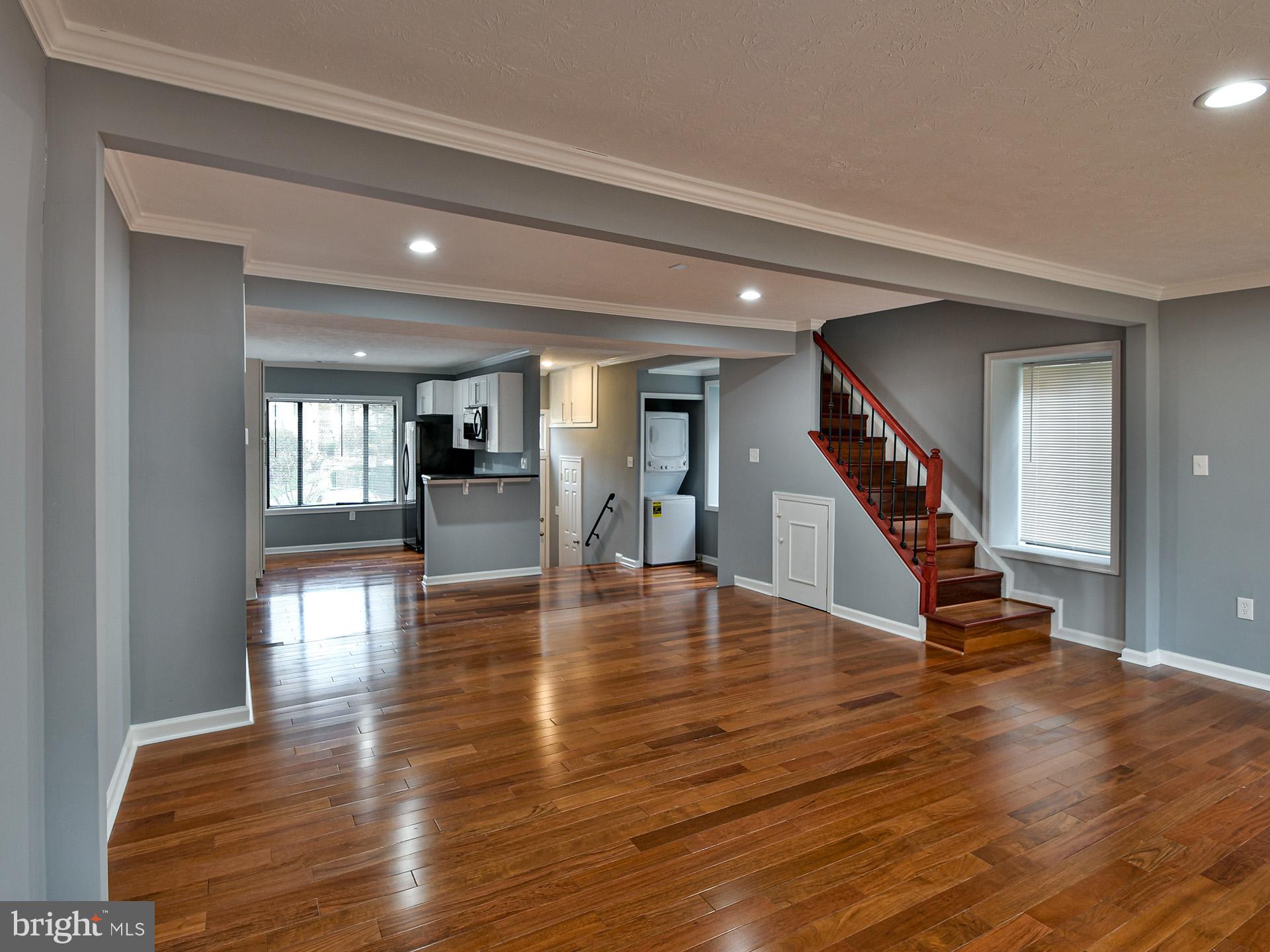 3511 CASTLE WAY 3-12 (MAIN LEVEL)